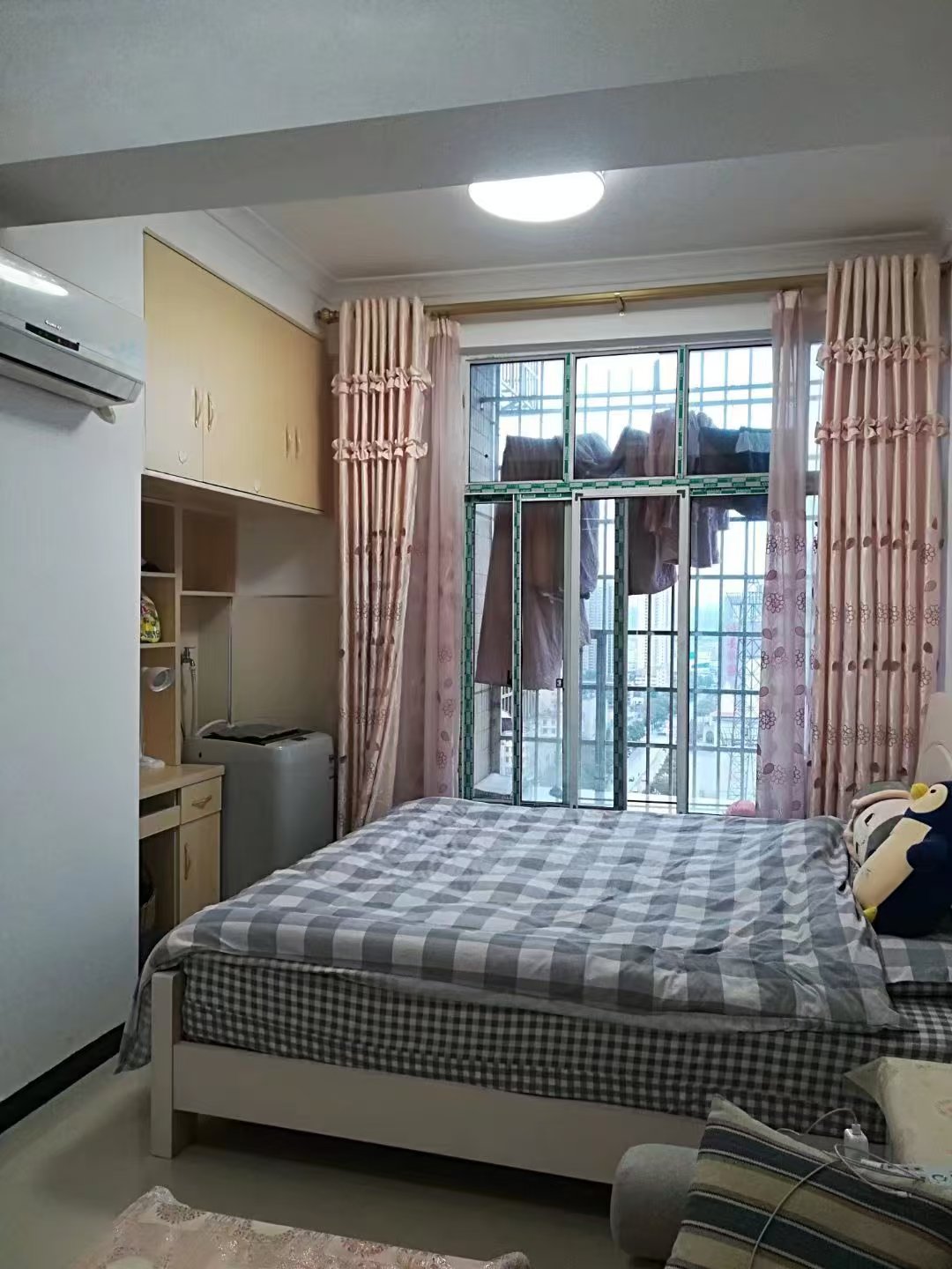 五洲富隆中心 1室1厅1卫 900.0元/月 五洲富隆中心 1室1厅1卫 900.0元/月室内图