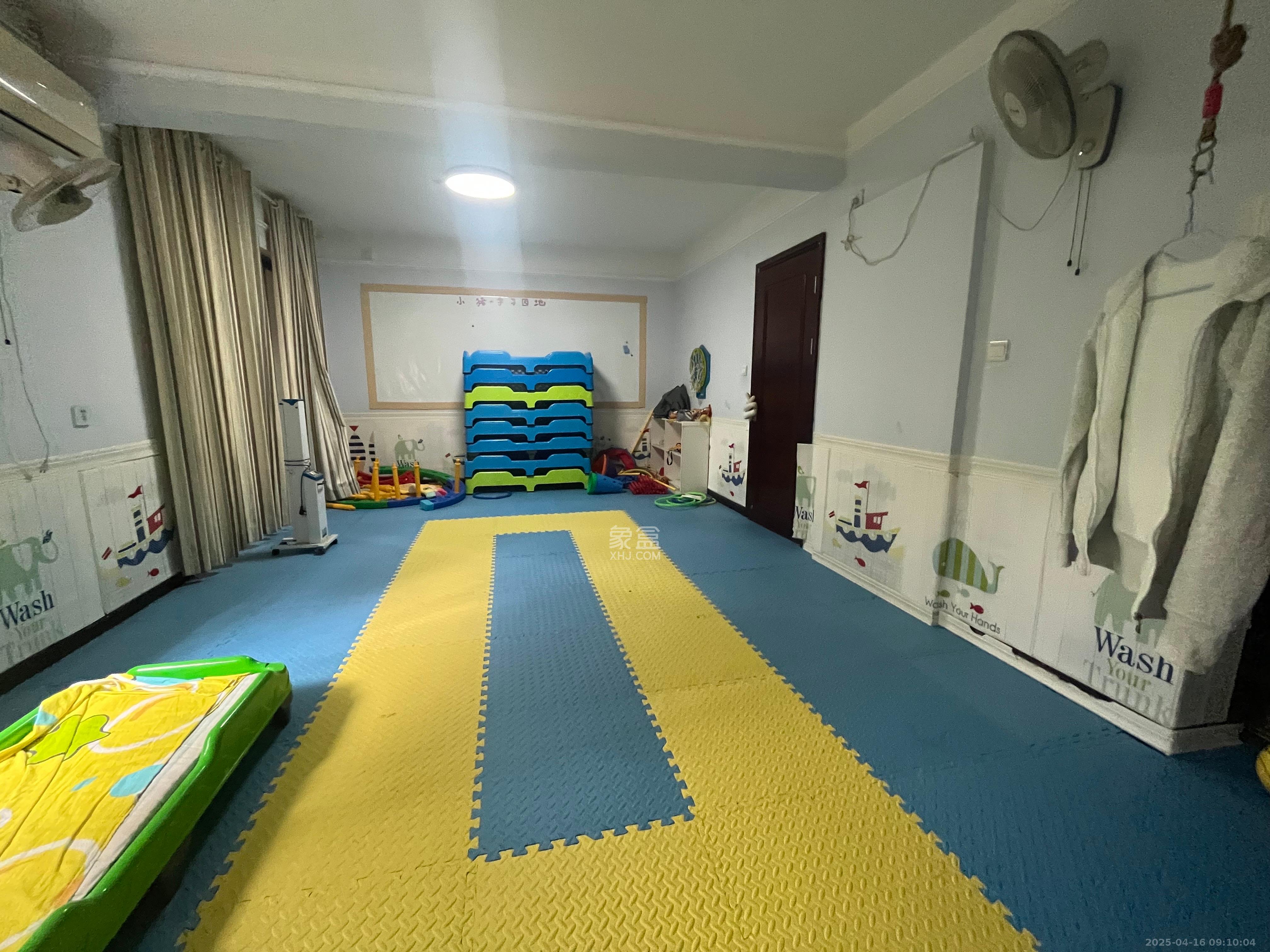 中海国际三期 2室2厅2卫 2800.0元/月 中海国际三期 2室2厅2卫 2800.0元/月室内图