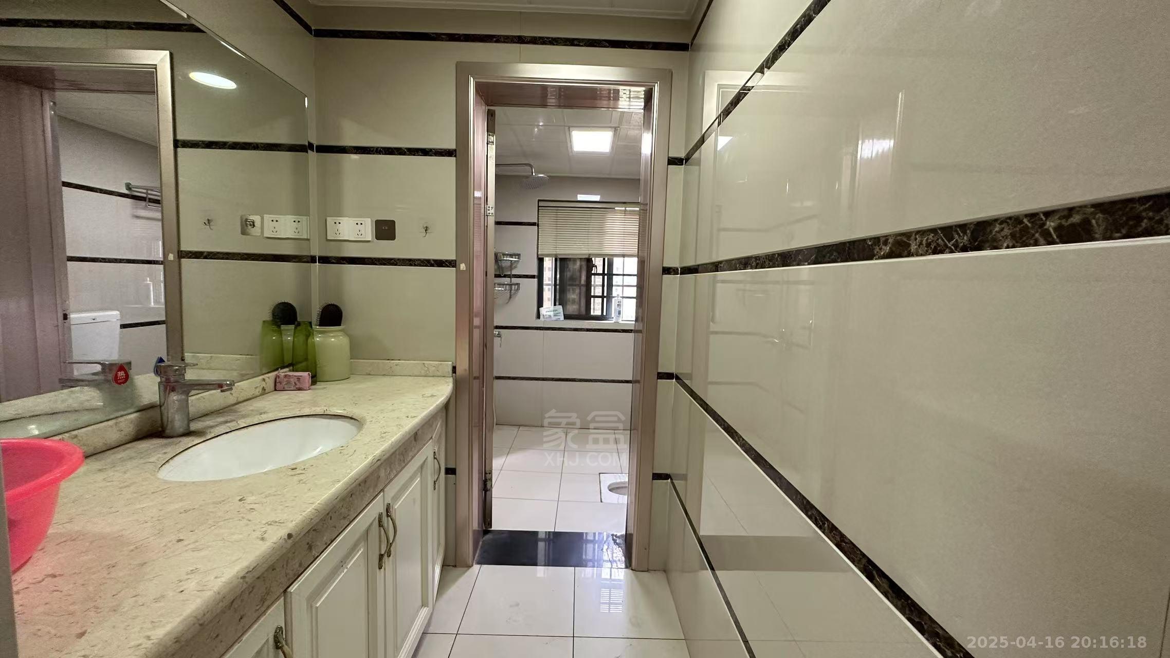 大江观邸-富基花园 4室2厅2卫 2300.0元/月 大江观邸-富基花园 4室2厅2卫 2300.0元/月室内图