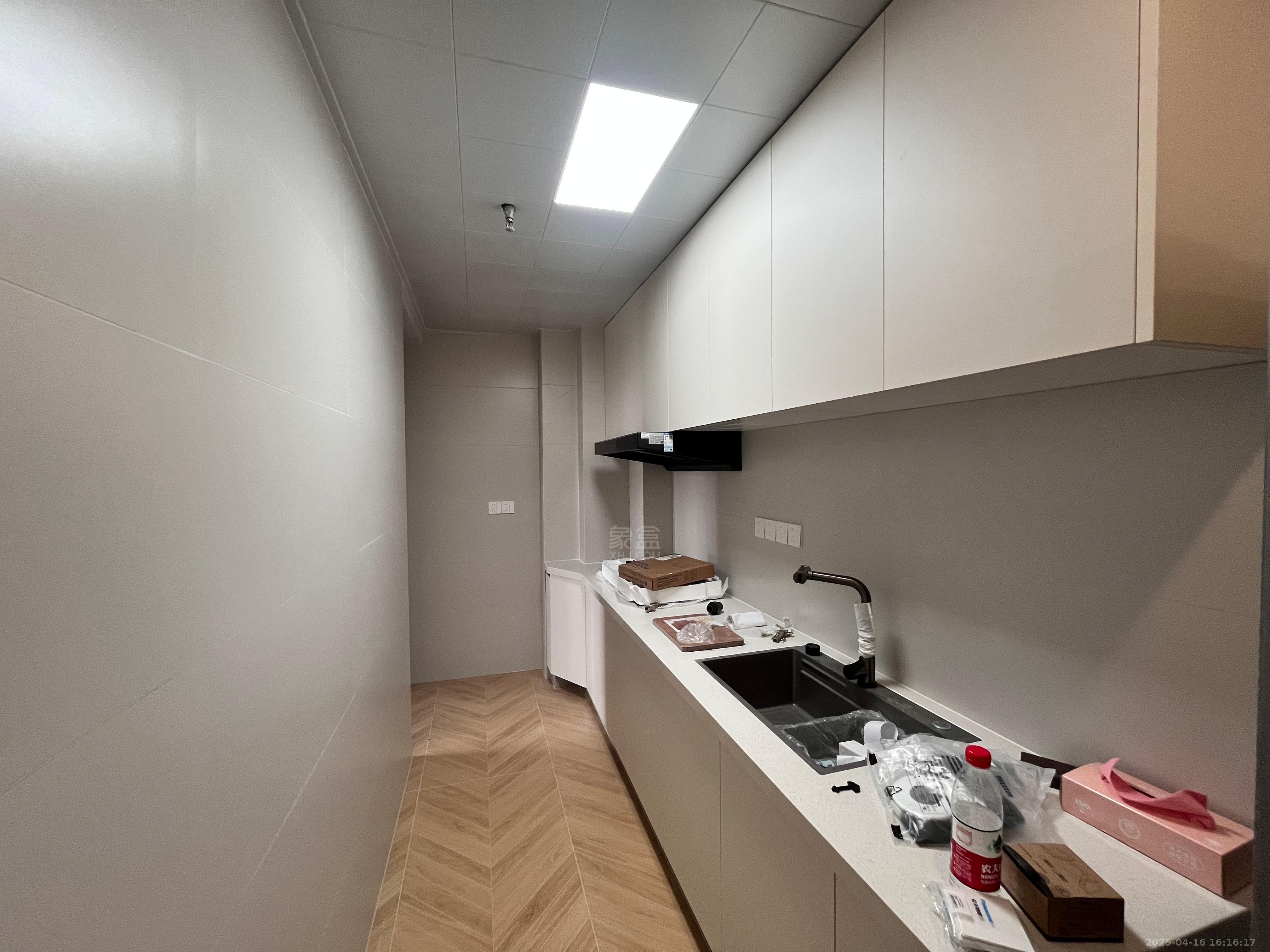 华晨神农湾 2室2厅1卫 2500.0元/月 华晨神农湾 2室2厅1卫 2500.0元/月室内图