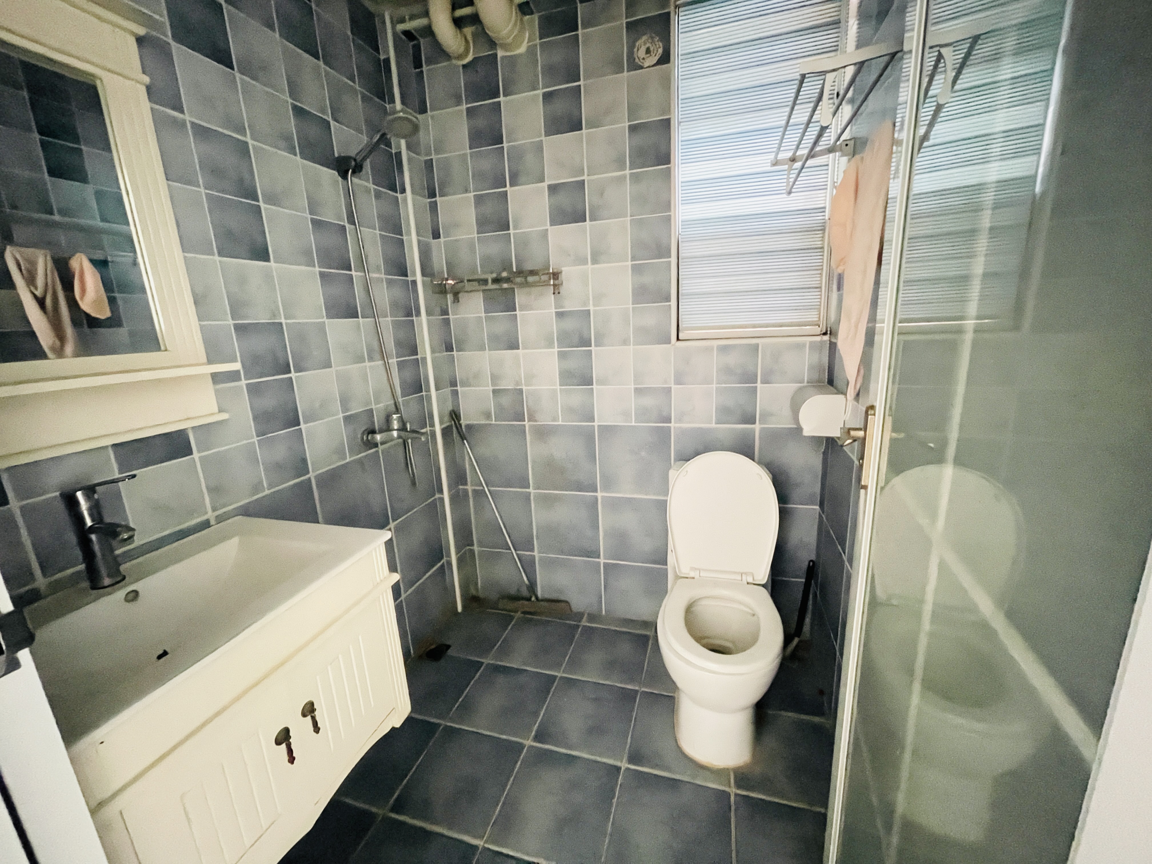 兆南绿岛家园 1室1厅1卫 2000.0元/月 兆南绿岛家园 1室1厅1卫 2000.0元/月室内图