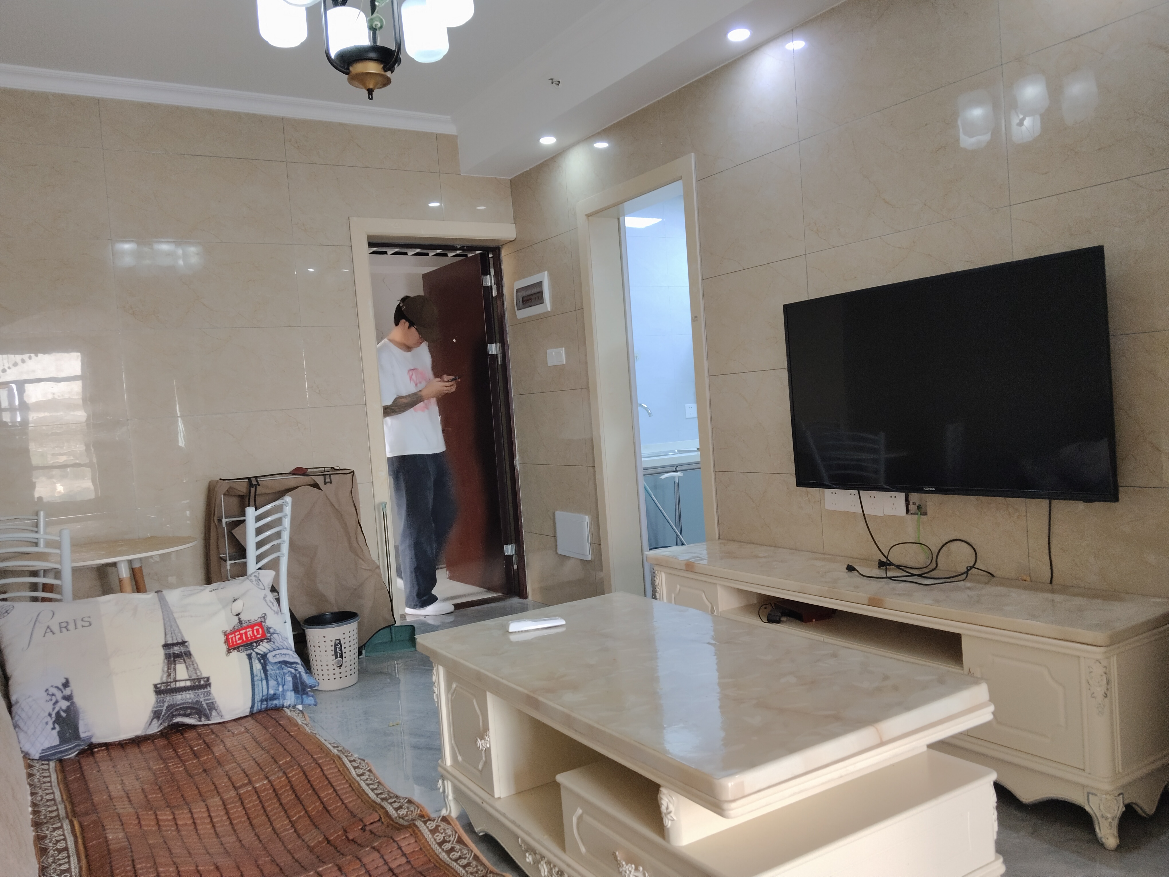 旺角星辰  1室1厅1卫   1600.00元/月户型图