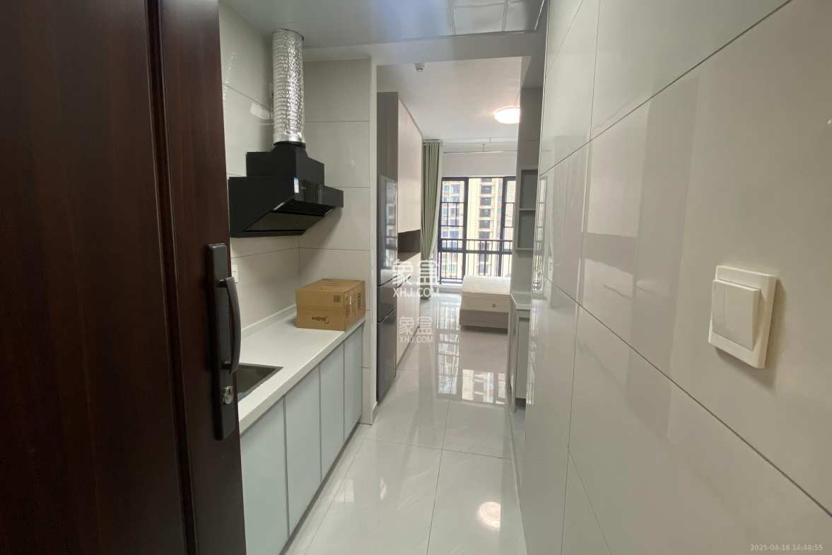 大都汇二环天际  1室0厅1卫    1600.0元/月 大都汇二环天际  1室0厅1卫    1600.0元/月室内图1