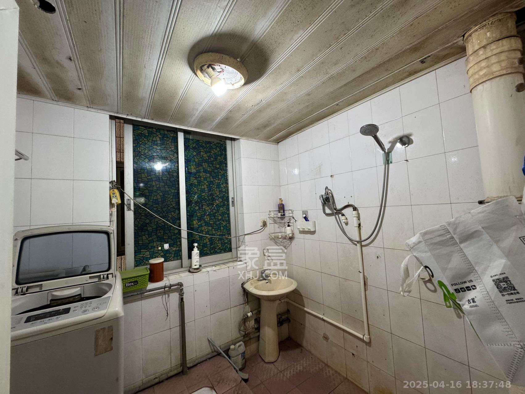 海东青大厦 2室1厅1卫 2300.0元/月 海东青大厦 2室1厅1卫 2300.0元/月室内图