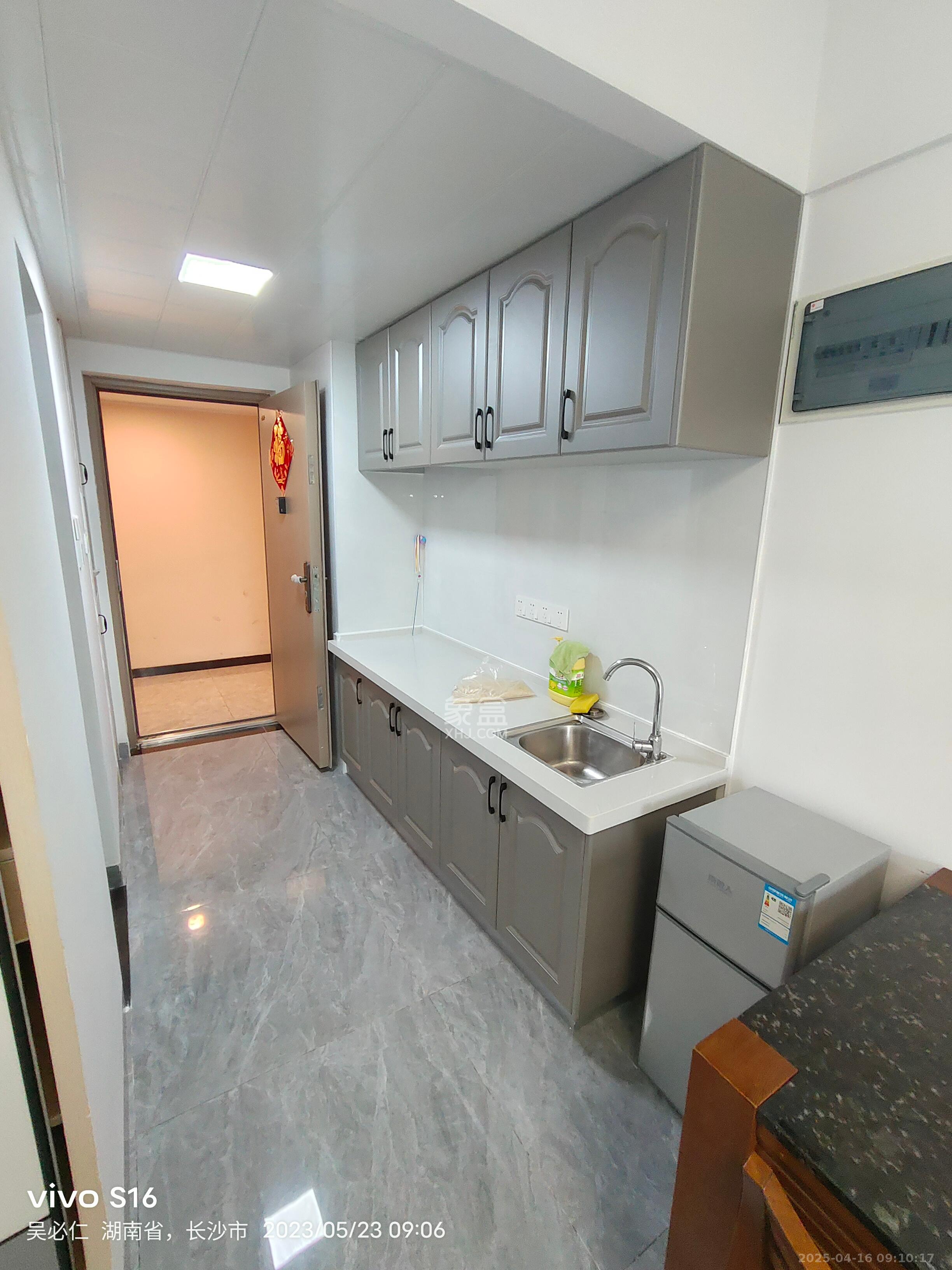 金地铂悦  1室0厅0卫    1000.0元/月 金地铂悦  1室0厅0卫    1000.0元/月室内图