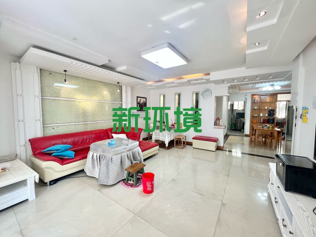 通达花园  4室2厅2卫    75.0万