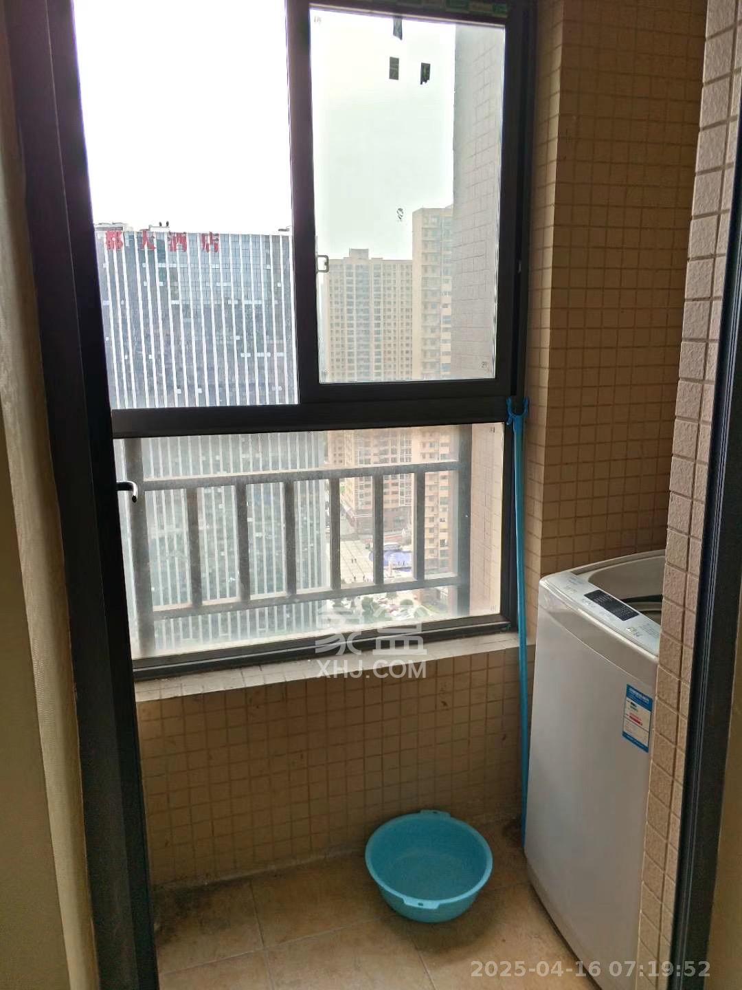 香樟兰亭(朗峰苑) 1室1厅1卫 1200.0元/月 香樟兰亭(朗峰苑) 1室1厅1卫 1200.0元/月室内图