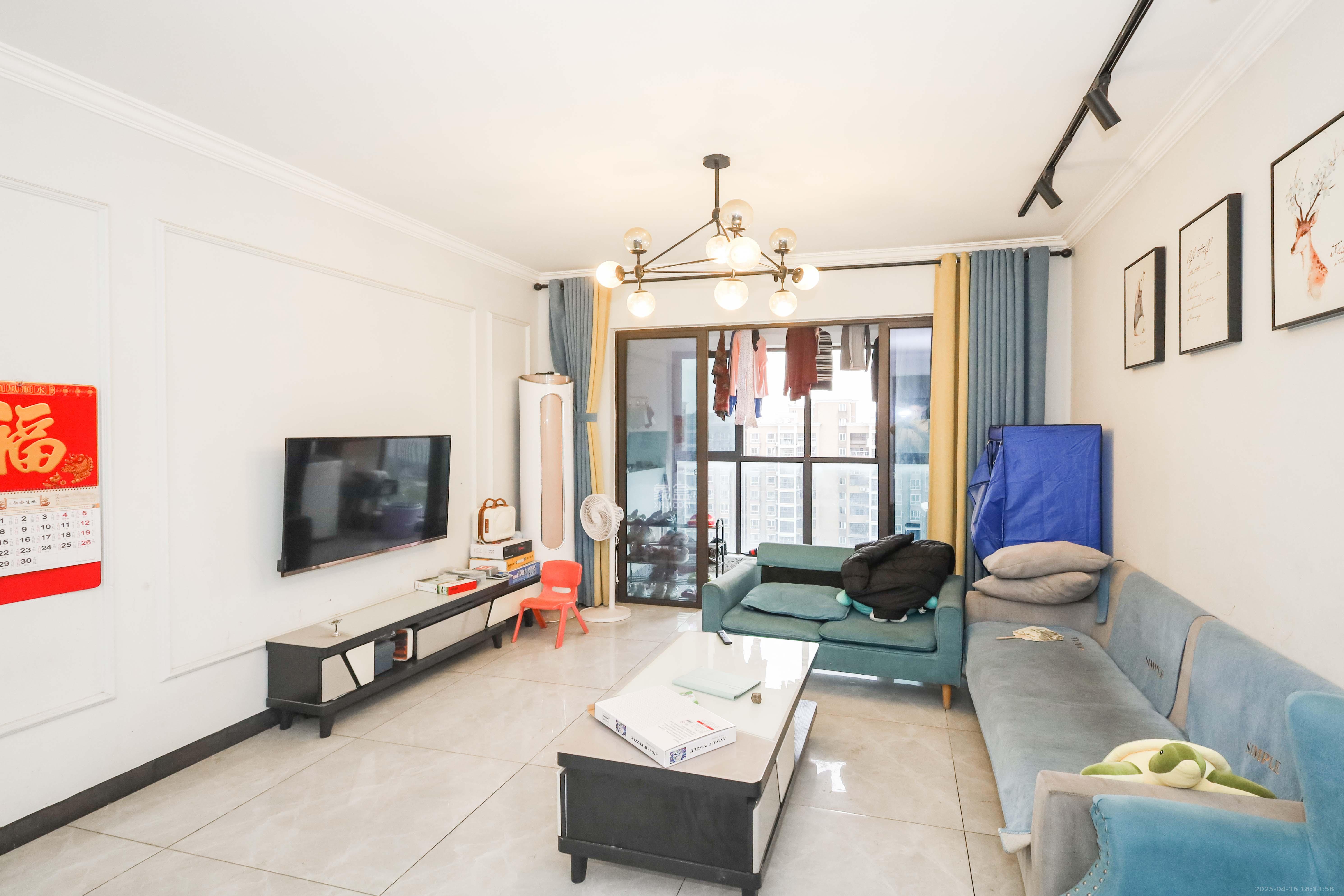 中冶中央公园  3室2厅1卫    115.0万 中冶中央公园  3室2厅1卫    115.0万客厅