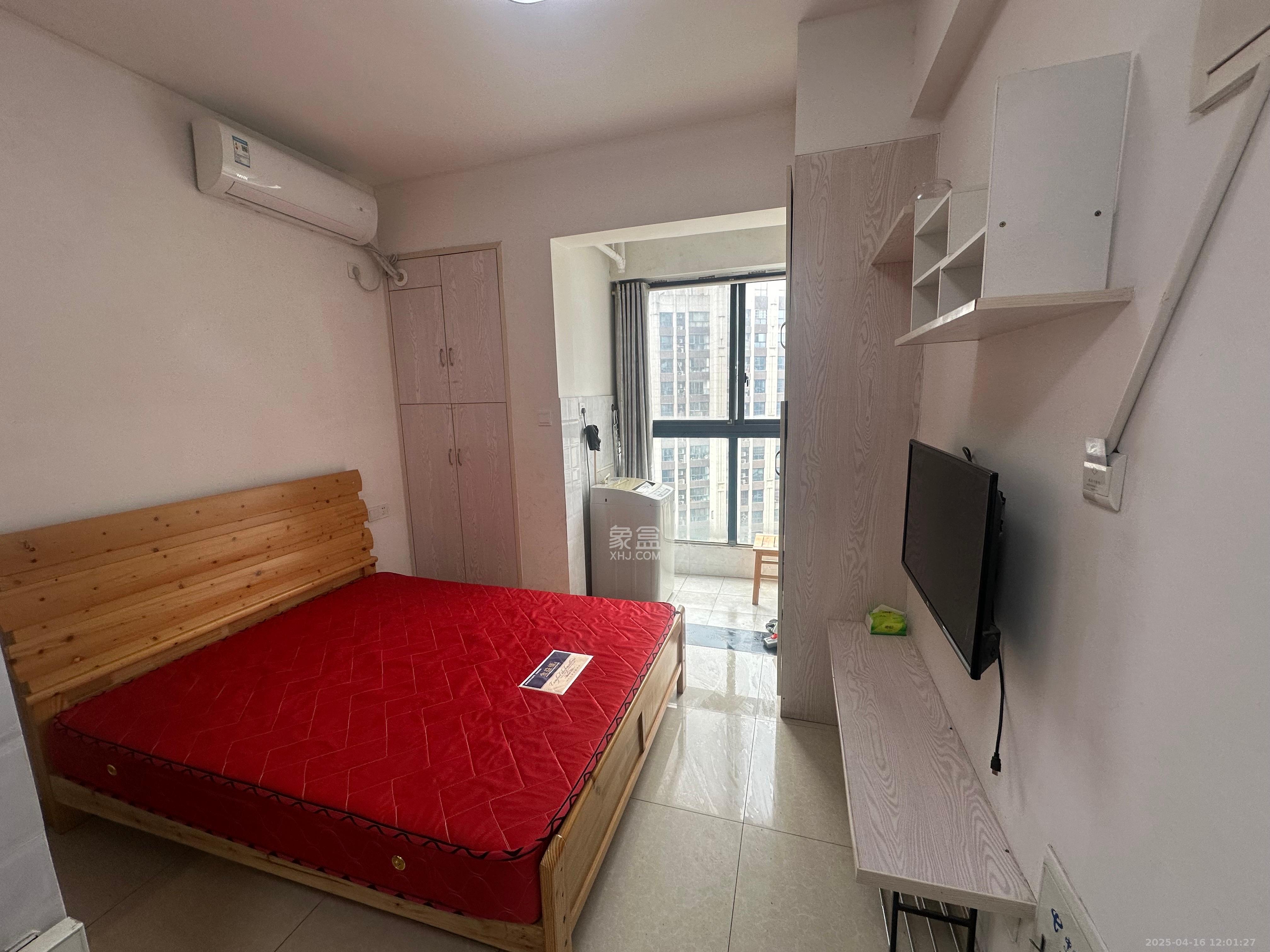 绿地中央广场 1室1厅1卫 1250.0元/月 绿地中央广场 1室1厅1卫 1250.0元/月室内图