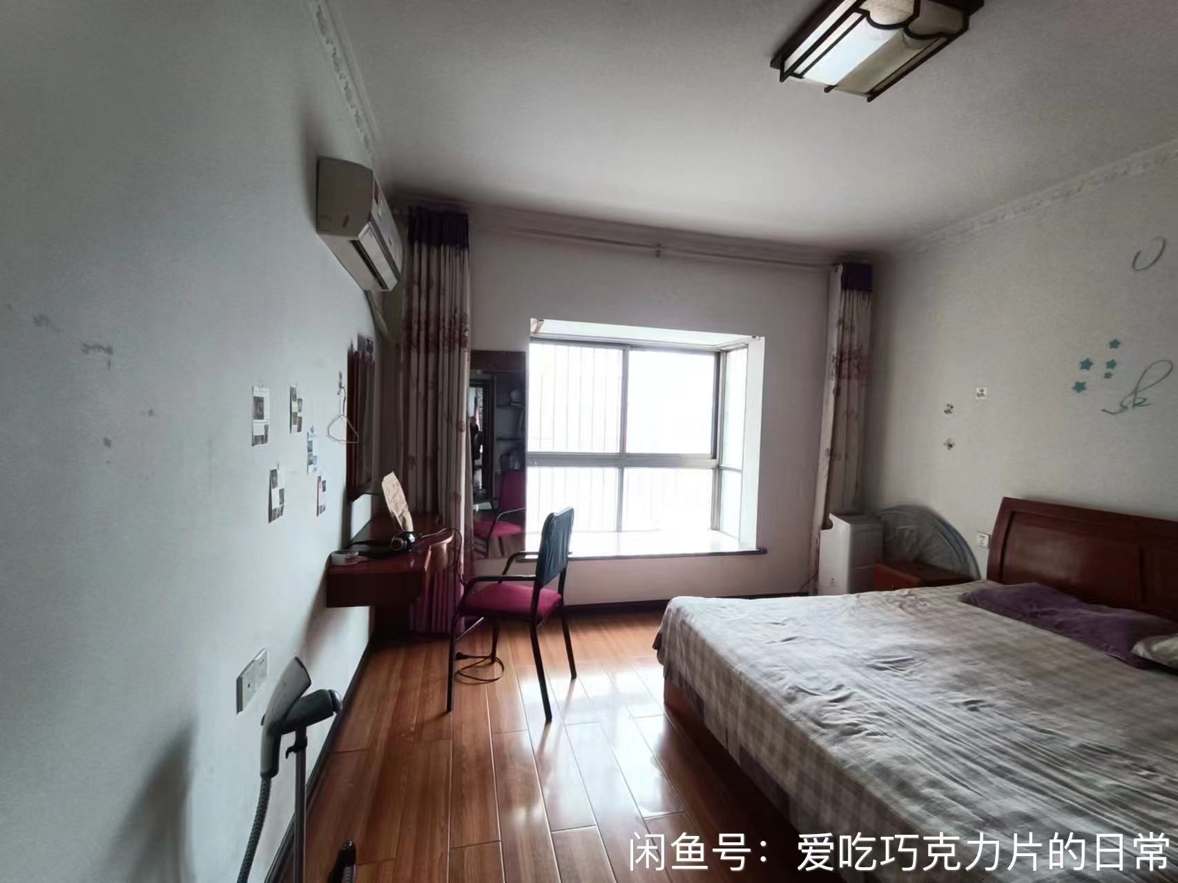 东方豪苑 3室2厅2卫 1300.0元/月 东方豪苑 3室2厅2卫 1300.0元/月室内图