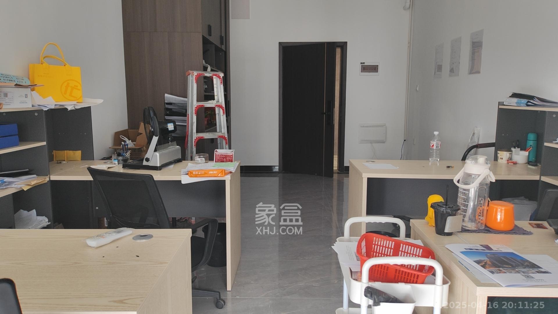 旭辉汇樾城 1室1厅1卫 1400.0元/月 旭辉汇樾城 1室1厅1卫 1400.0元/月室内图