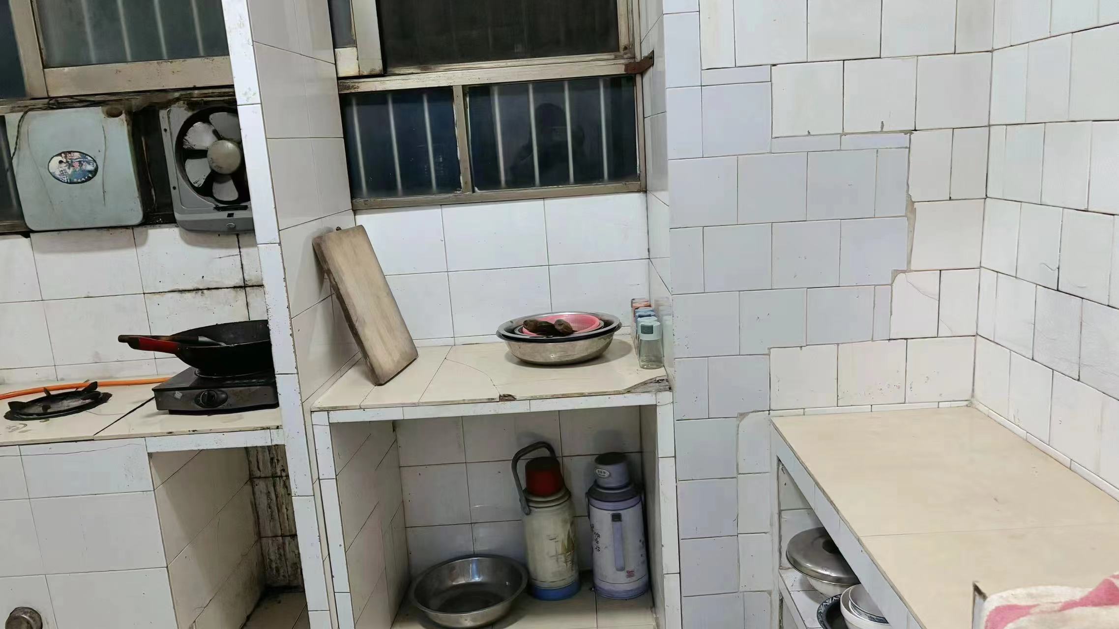 白沙洲散盘 2室1厅1卫 600.0元/月 白沙洲散盘 2室1厅1卫 600.0元/月室内图