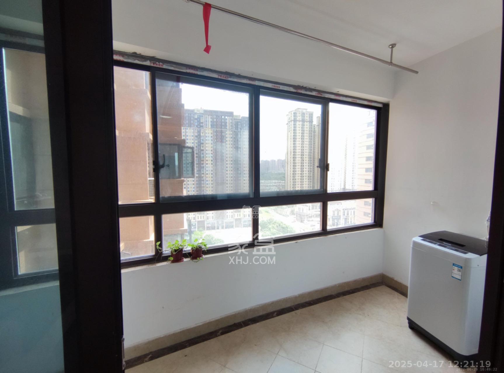 五江天街南区  3室2厅2卫    2500.0元/月室内图