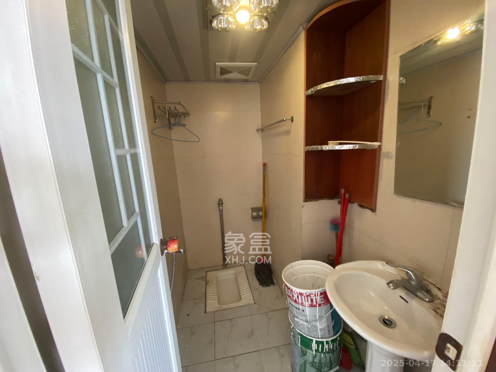 丽景新贵 2室1厅2卫 2000.0元/月 丽景新贵 2室1厅2卫 2000.0元/月室内图