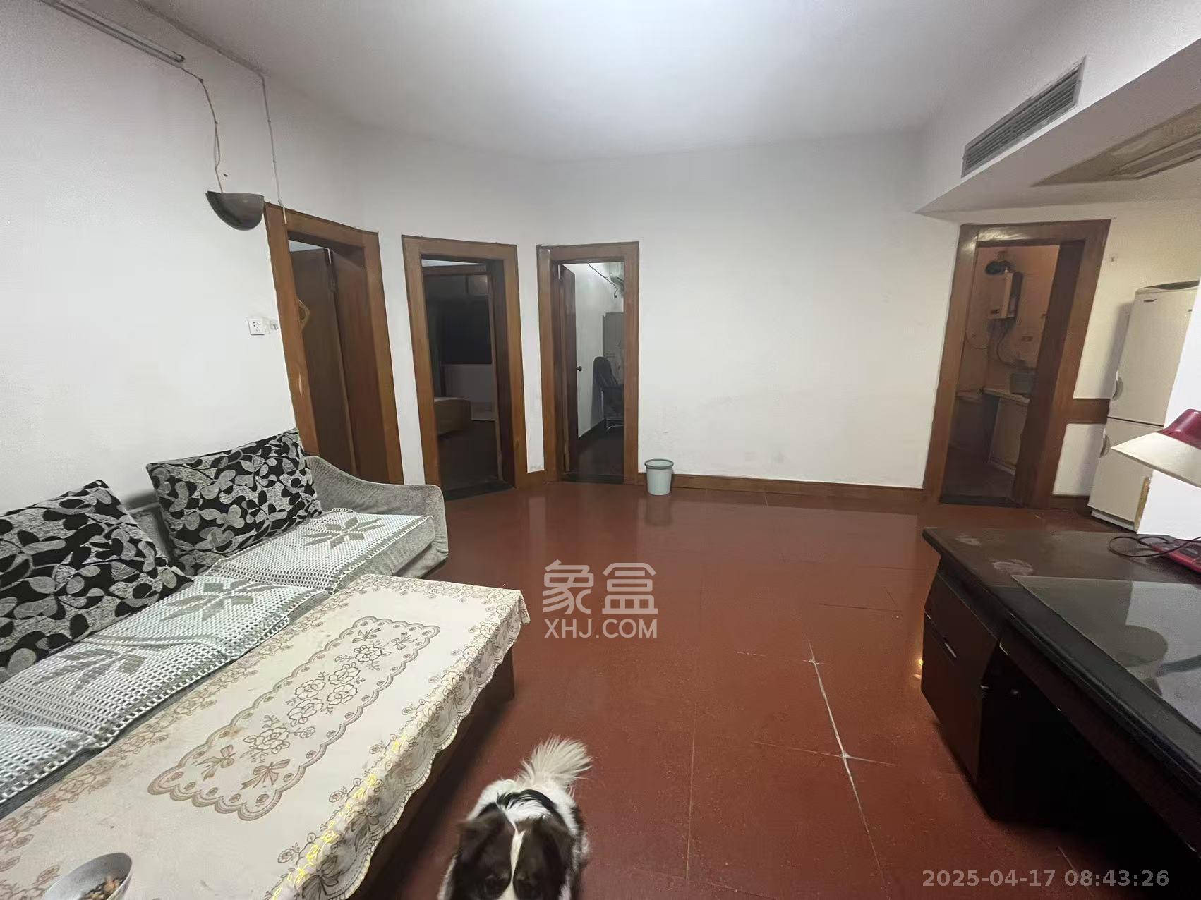 双银花园 3室2厅1卫 1400.0元/月 双银花园 3室2厅1卫 1400.0元/月室内图