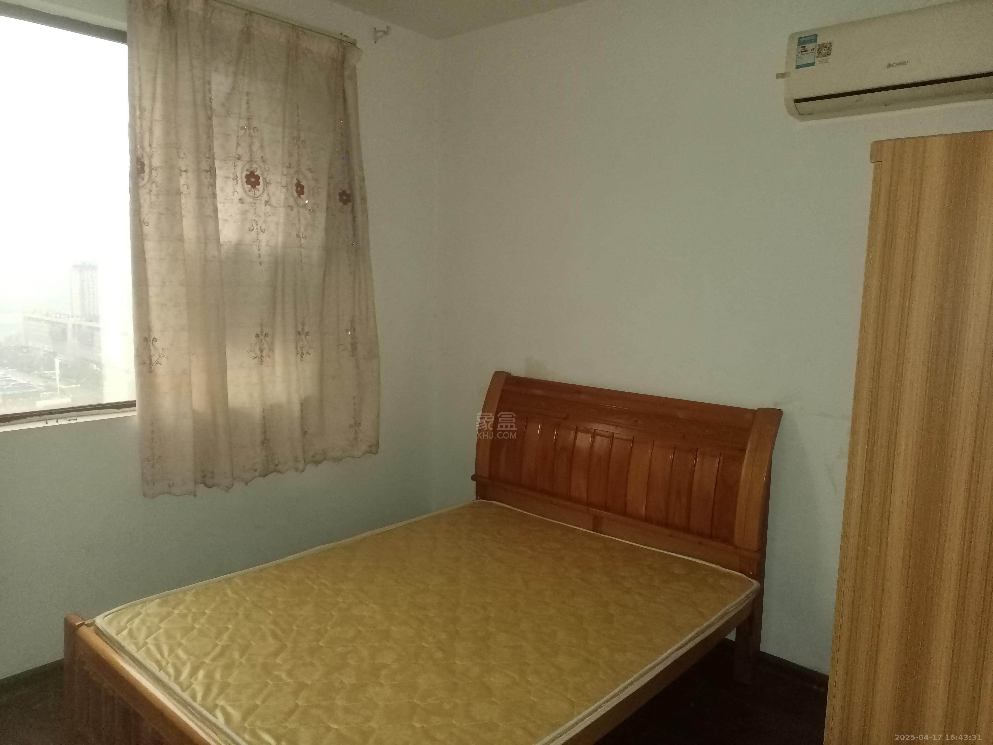 中欧昆仑首府 3室2厅2卫 1500.0元/月 中欧昆仑首府 3室2厅2卫 1500.0元/月室内图