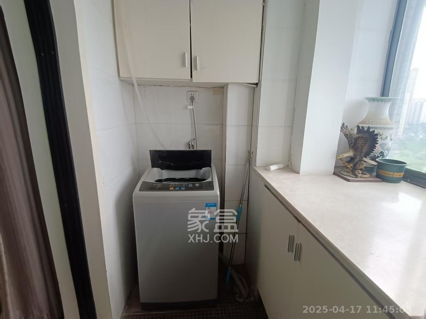 亚商国际 1室1厅1卫 1500.0元/月 亚商国际 1室1厅1卫 1500.0元/月室内图