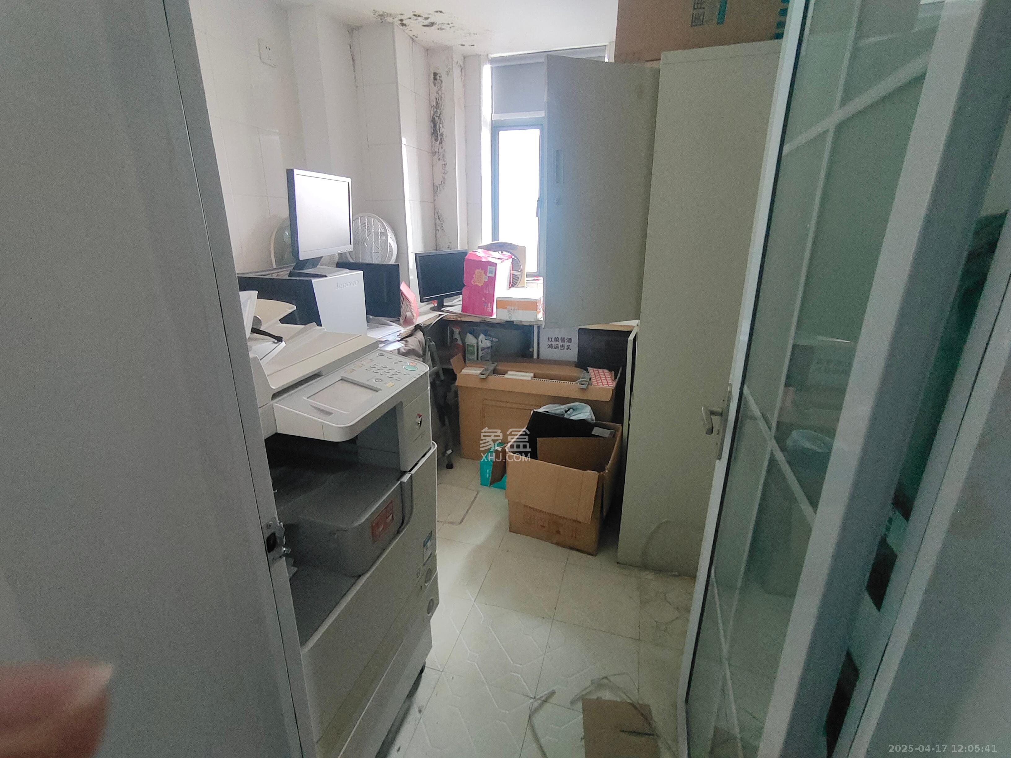 BOBO天下城(CTA财富中心) 3室2厅2卫 3200.0元/月 BOBO天下城(CTA财富中心) 3室2厅2卫 3200.0元/月室内图