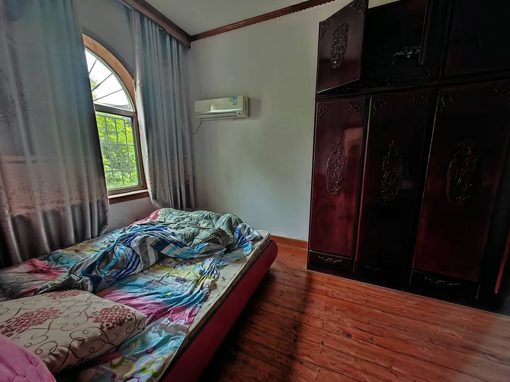 太阳村散盘 4室2厅2卫 75.0万 太阳村散盘 4室2厅2卫 75.0万室内图