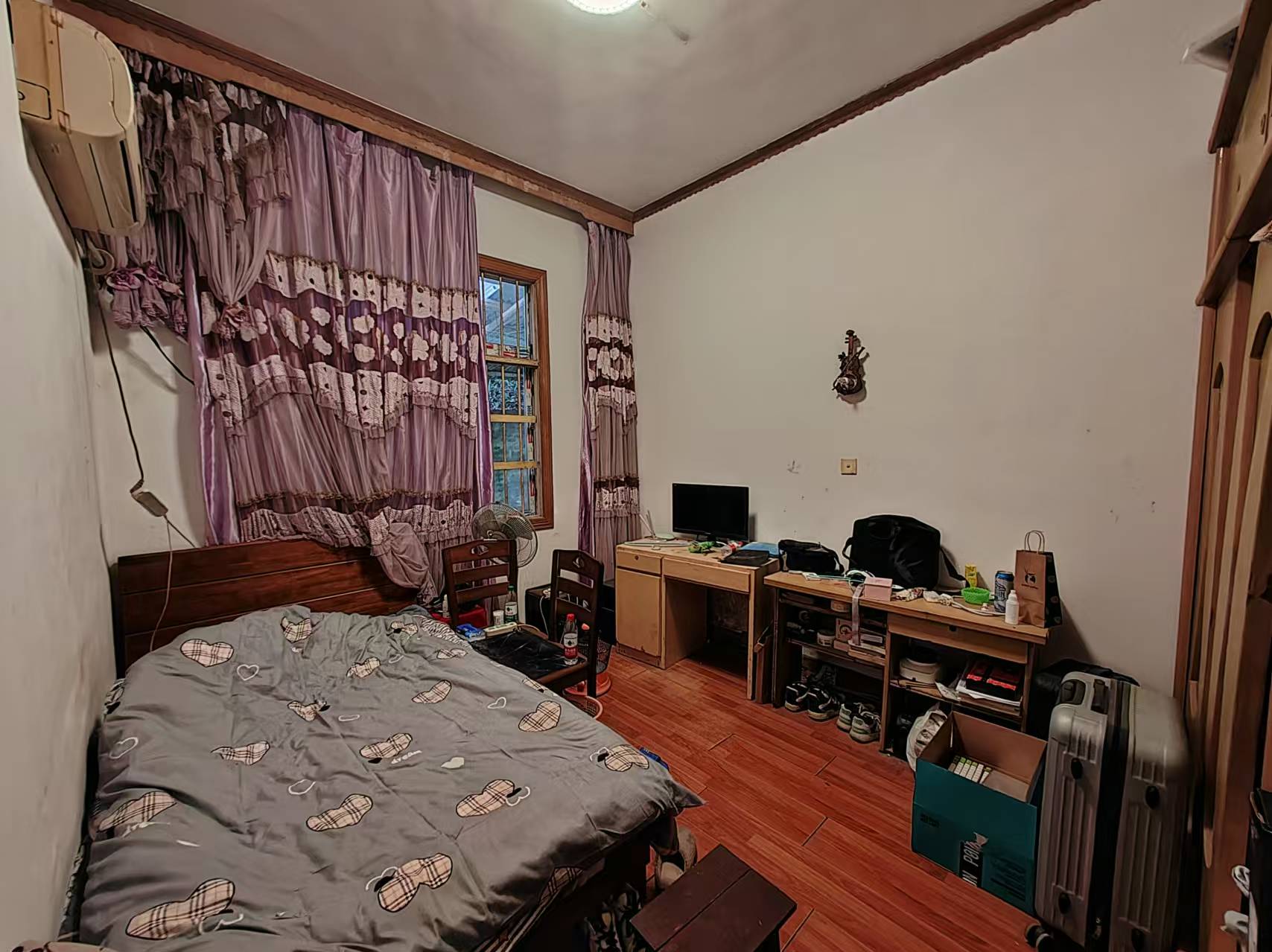 太阳村散盘 4室2厅2卫 75.0万 太阳村散盘 4室2厅2卫 75.0万室内图