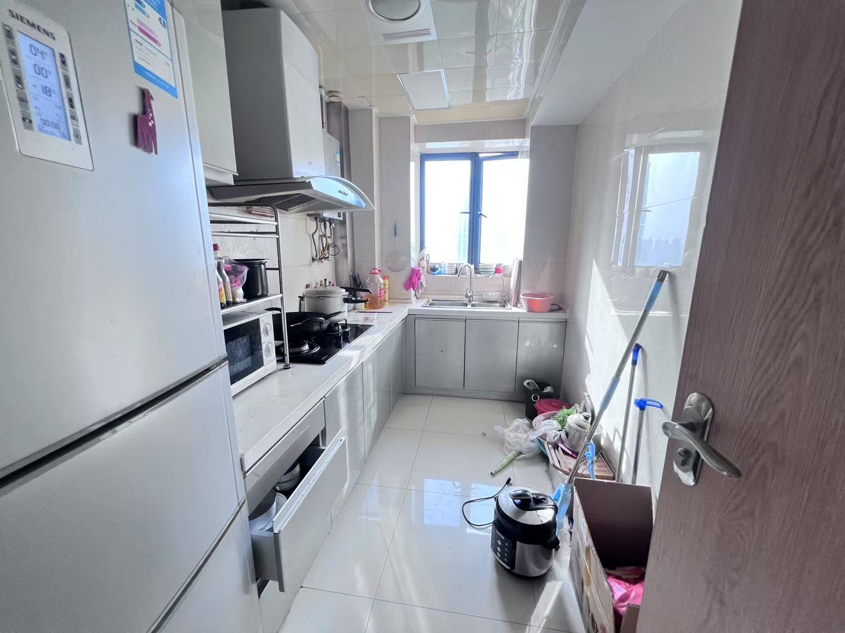 山水国际  2室2厅2卫    36.8万 山水国际  2室2厅2卫    36.8万室内图