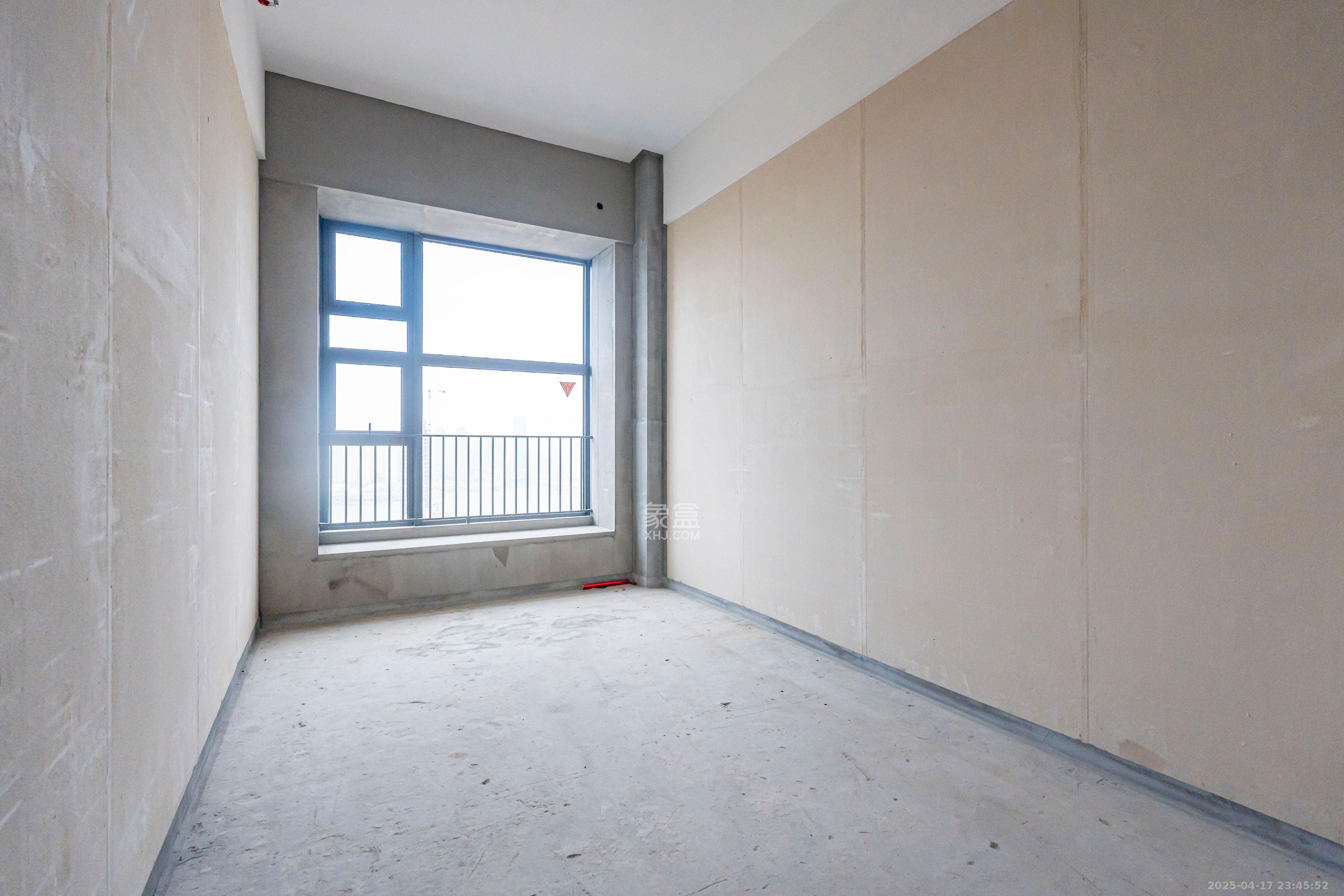 建发养云  1室1厅1卫   50.00万卧室