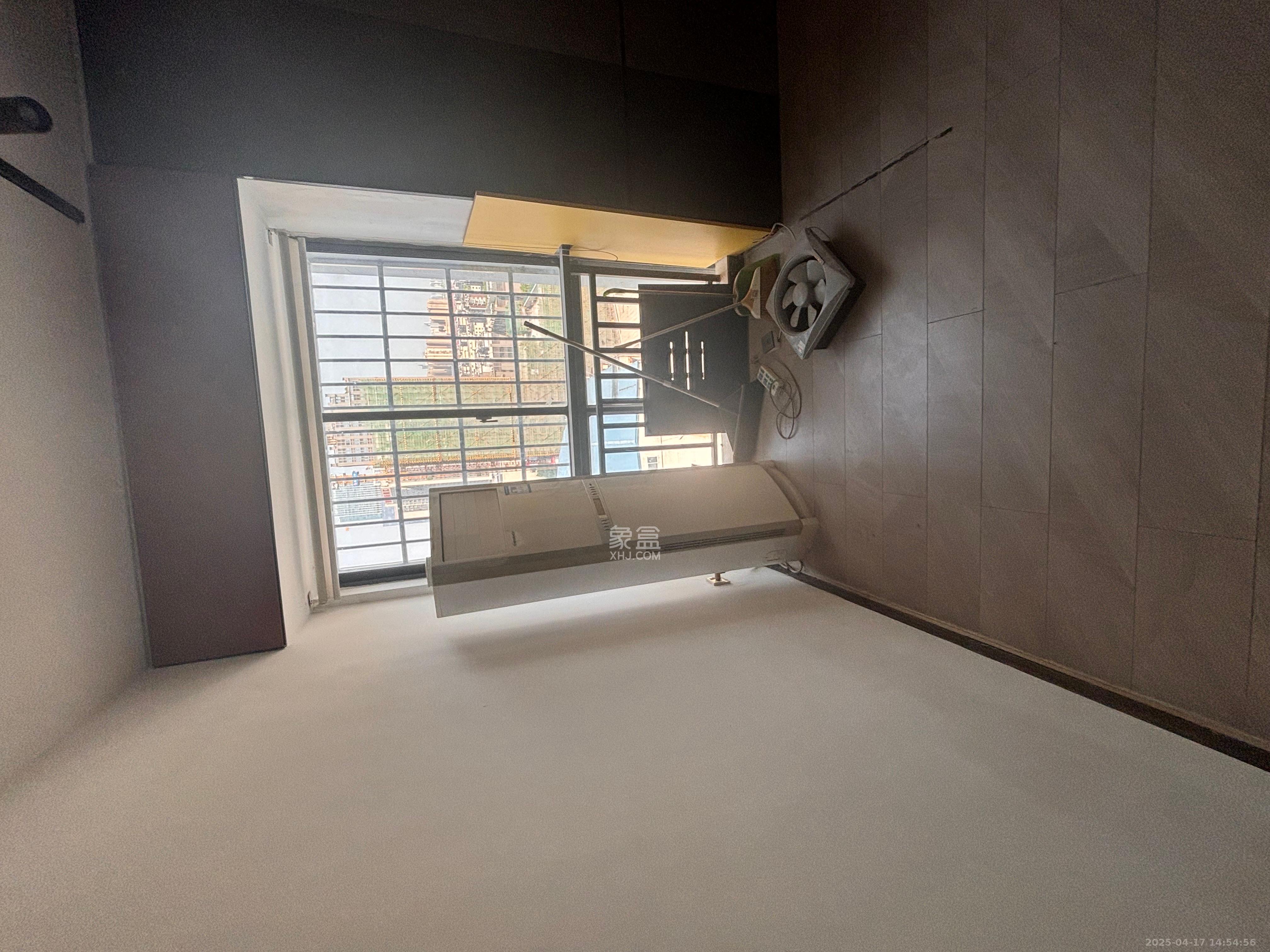 东方芙蓉  1室1厅1卫   1500.00元/月室内图