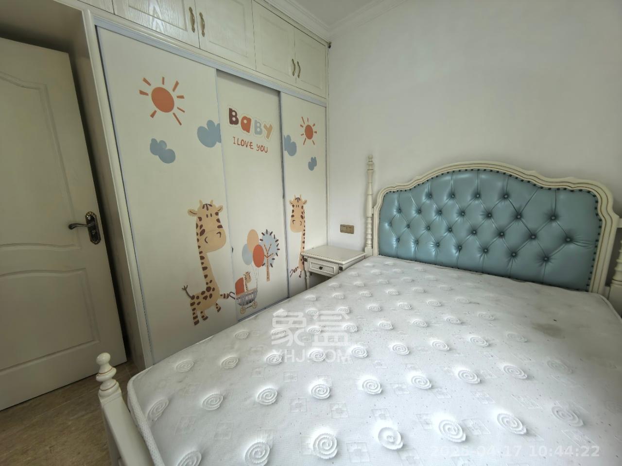 梅溪湖合能璞丽 3室2厅2卫 2400.0元/月 梅溪湖合能璞丽 3室2厅2卫 2400.0元/月室内图