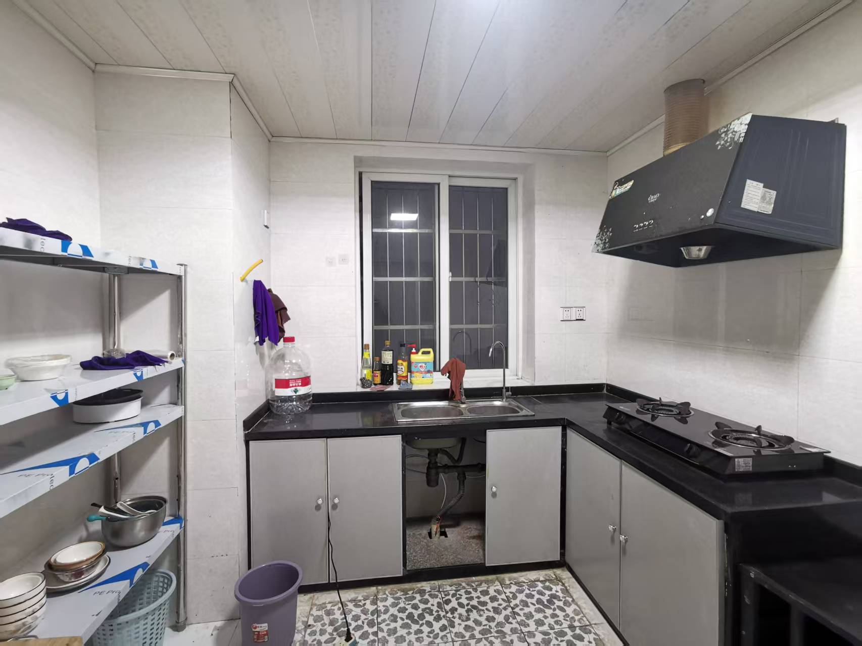 兴力国际大厦 4室2厅2卫 135.0万 兴力国际大厦 4室2厅2卫 135.0万室内图