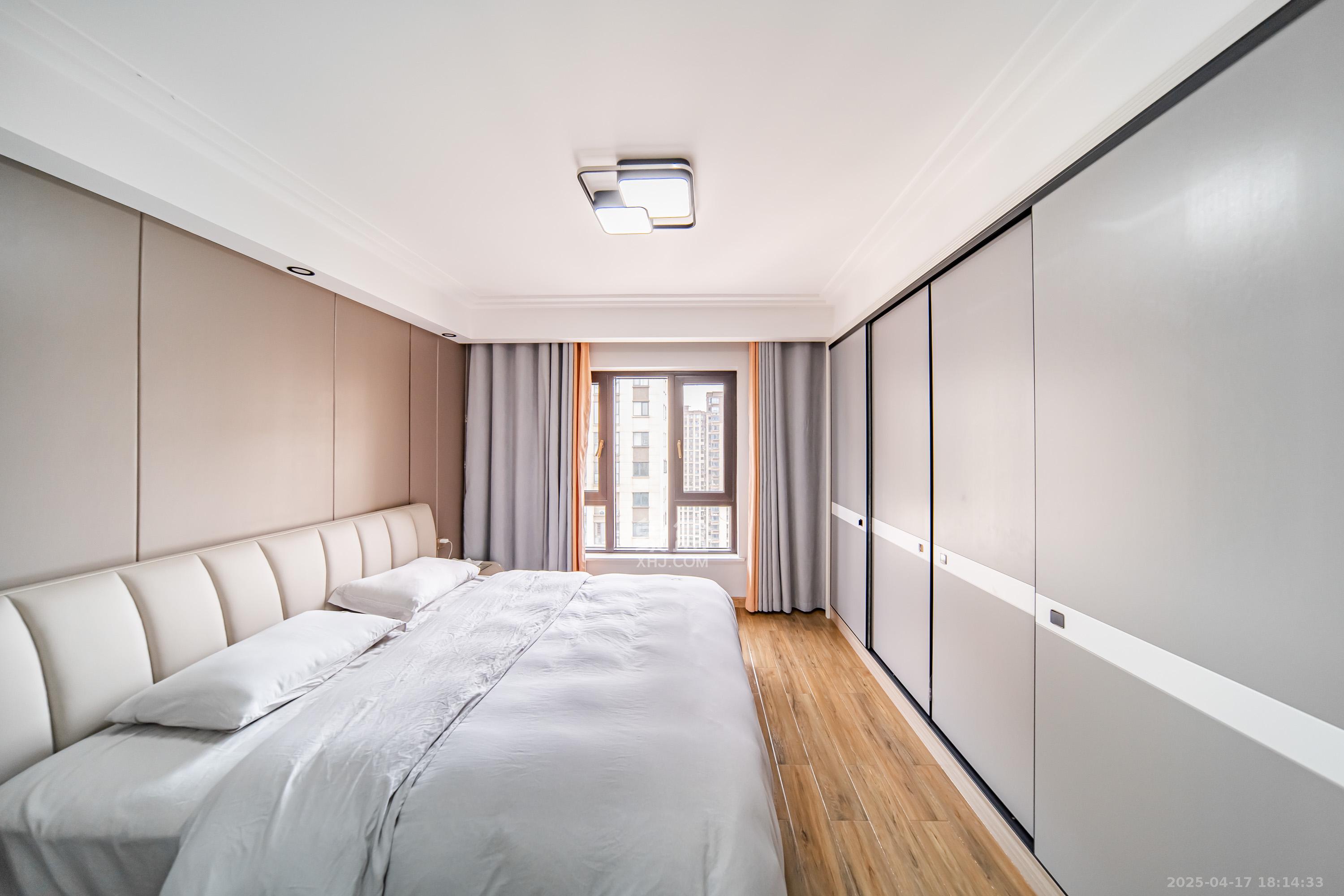 湘熙水郡（观澜海赋家园）  4室2厅2卫    160.0万卧室