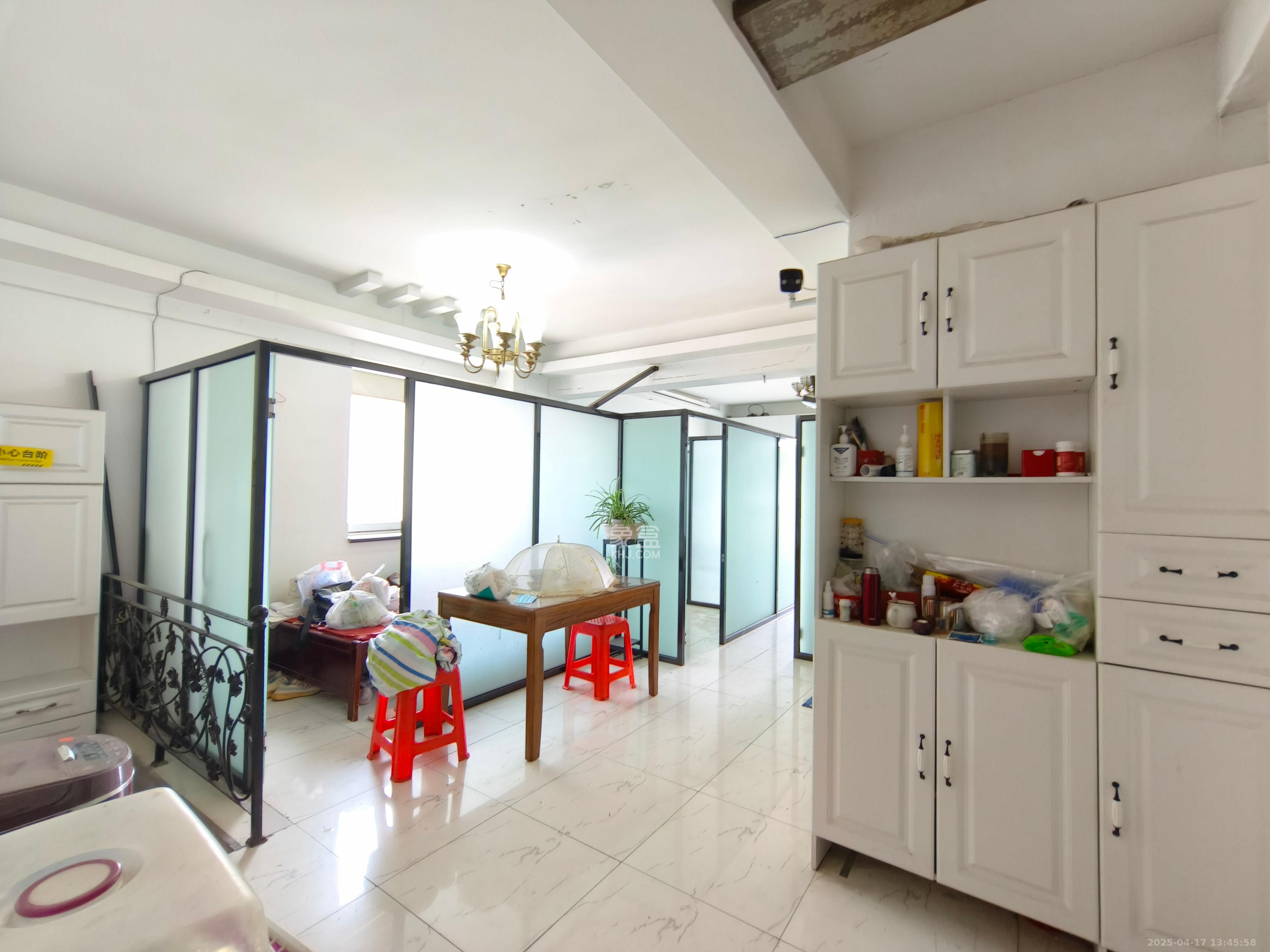 兴汉大厦 3室2厅2卫 3800.0元/月 兴汉大厦 3室2厅2卫 3800.0元/月室内图