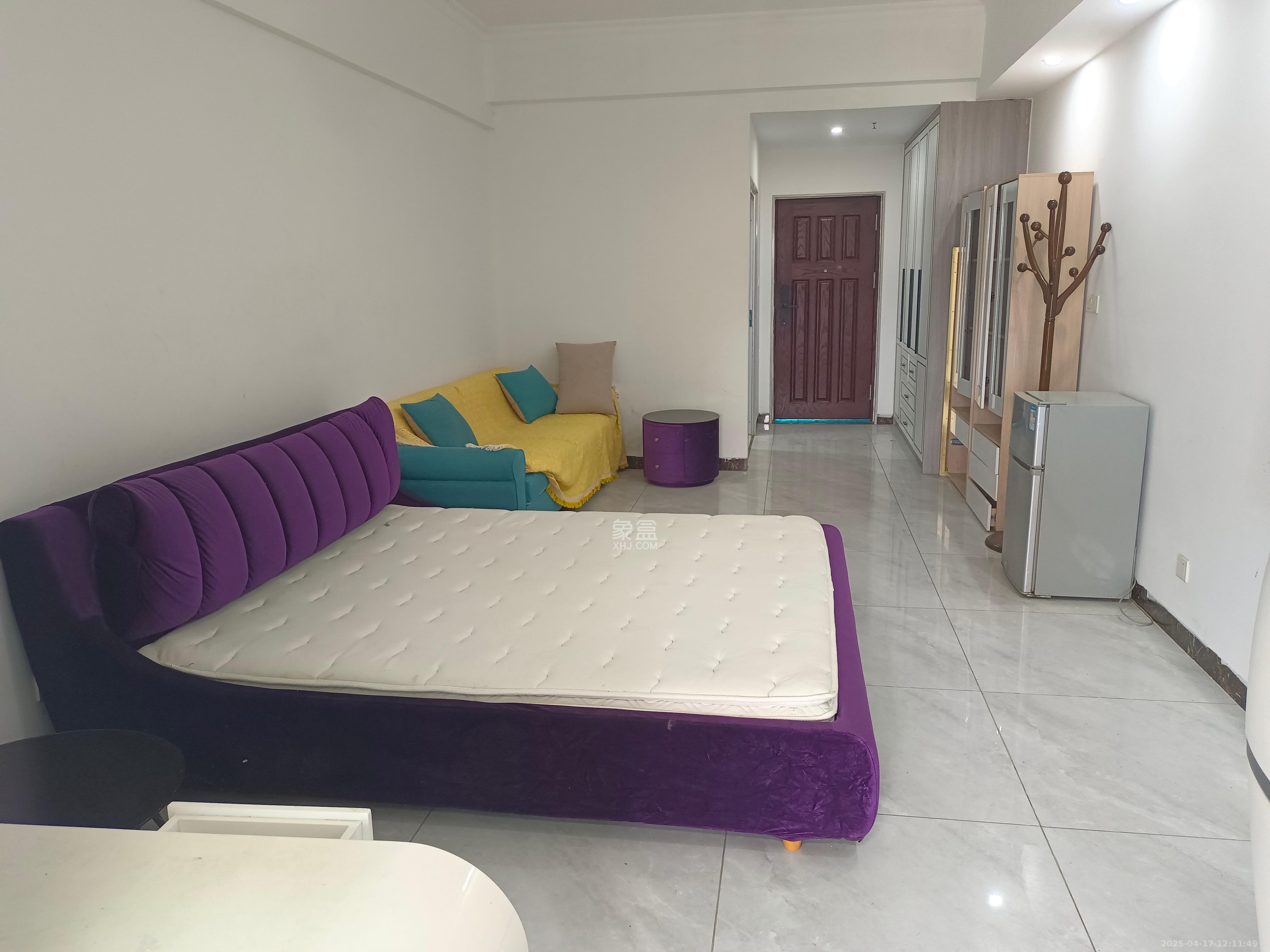 明发国际城 1室1厅1卫 1350.0元/月 明发国际城 1室1厅1卫 1350.0元/月室内图