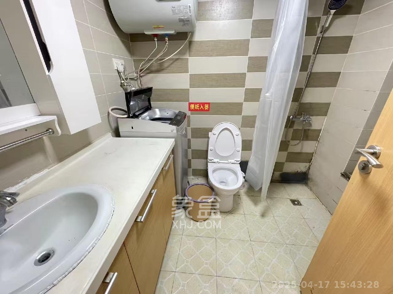 大财门公寓  1室1厅1卫   2000.00元/月室内图