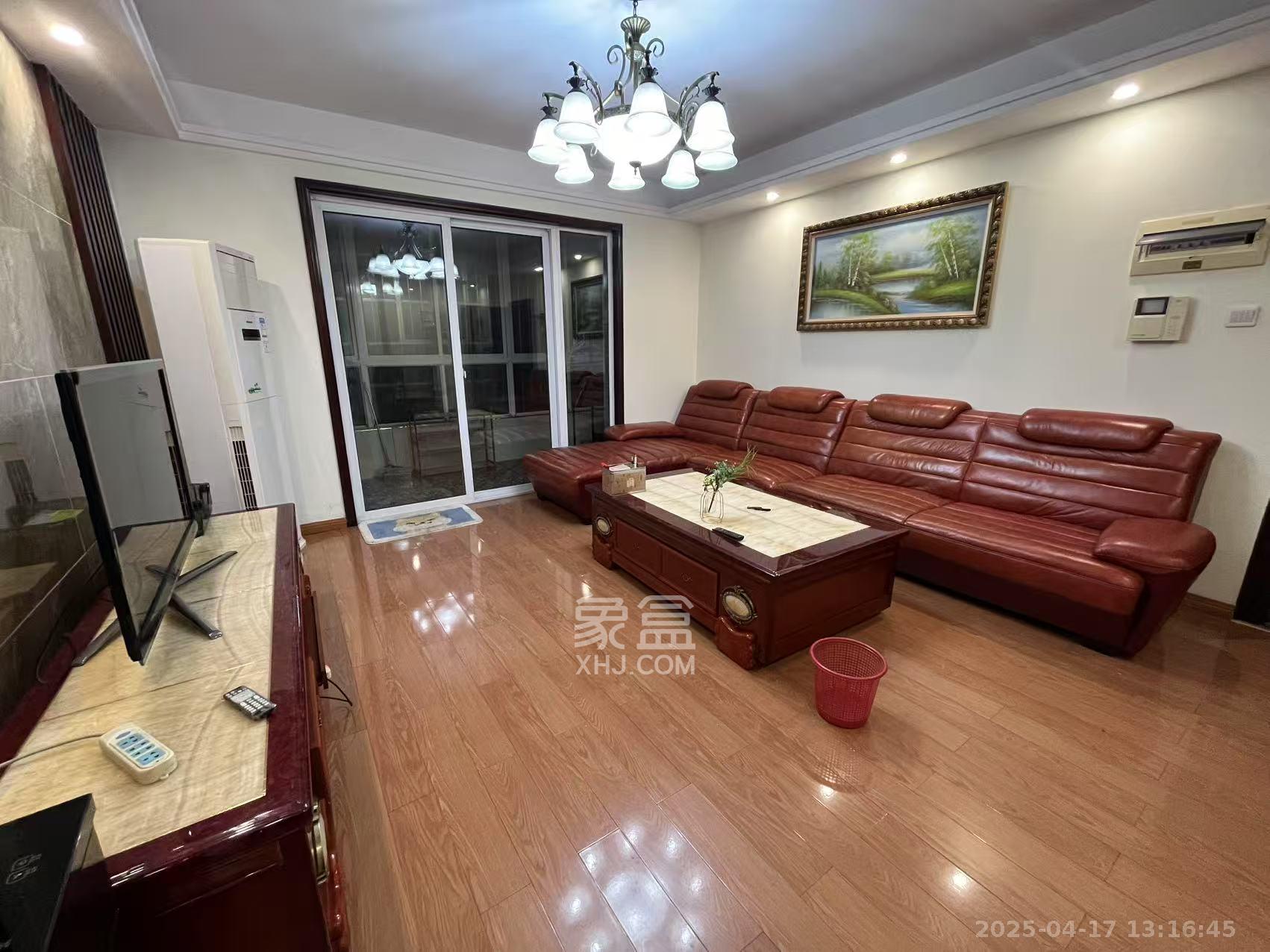 月湖兰庭 2室2厅2卫 2600.0元/月 月湖兰庭 2室2厅2卫 2600.0元/月室内图