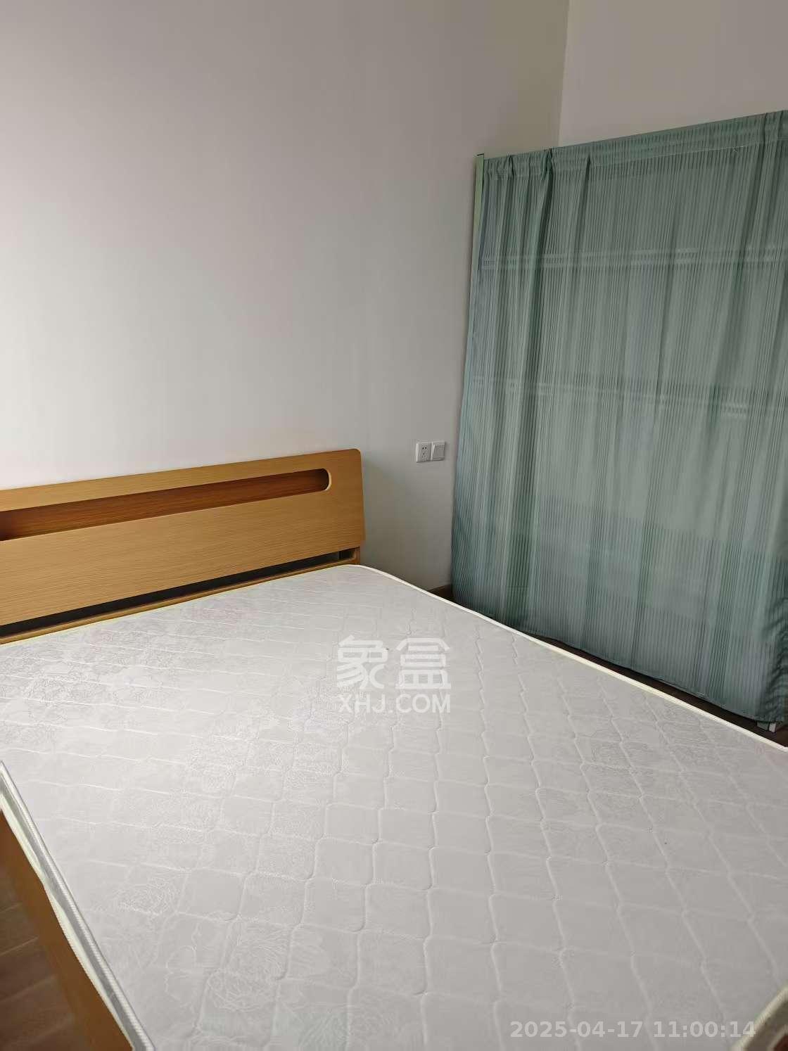 富力芙蓉新天地  3室2厅2卫   3800.00元/月室内图