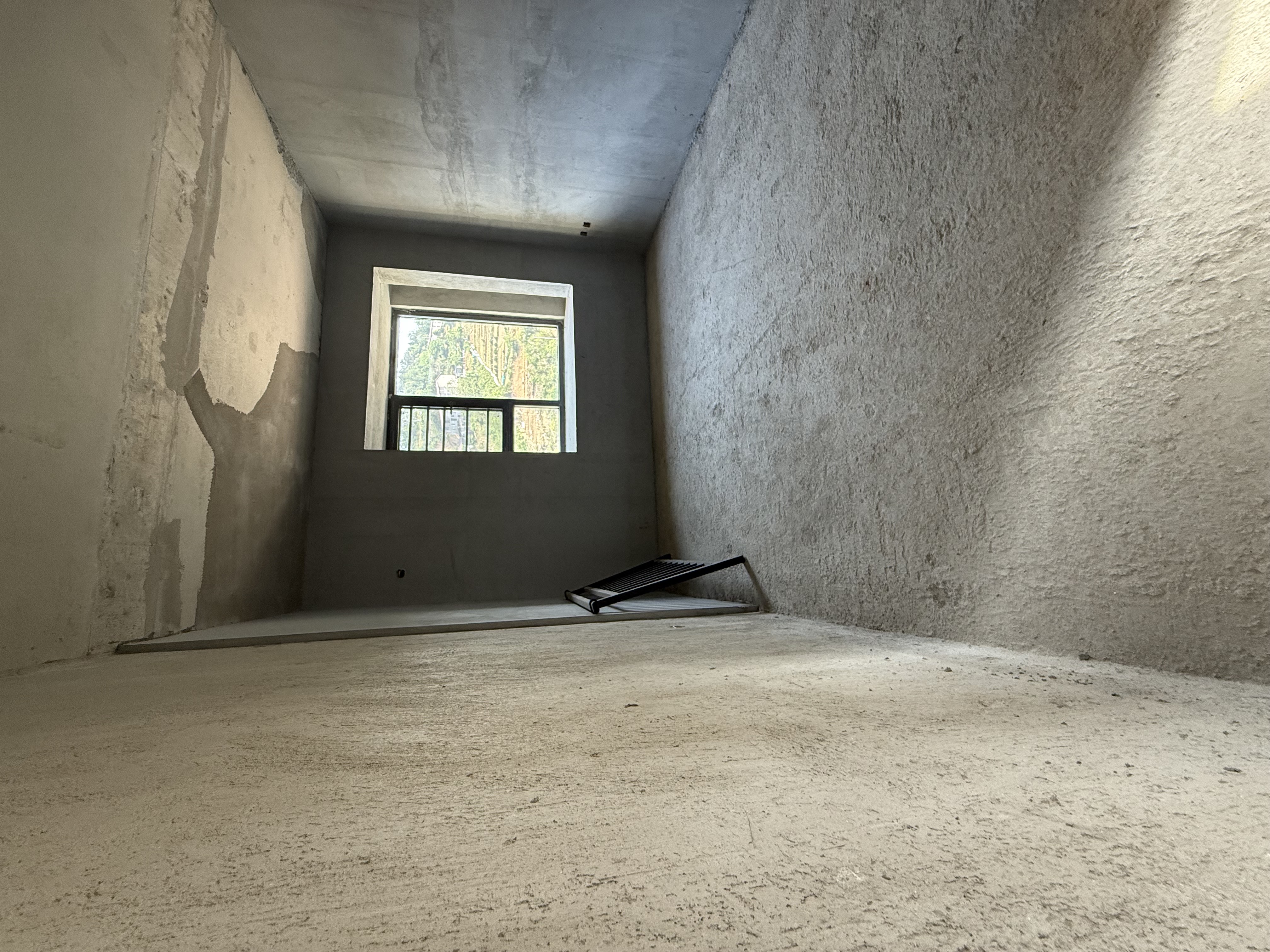 百弘学府城三期  5室2厅2卫    92.8万 百弘学府城三期  5室2厅2卫    92.8万客厅