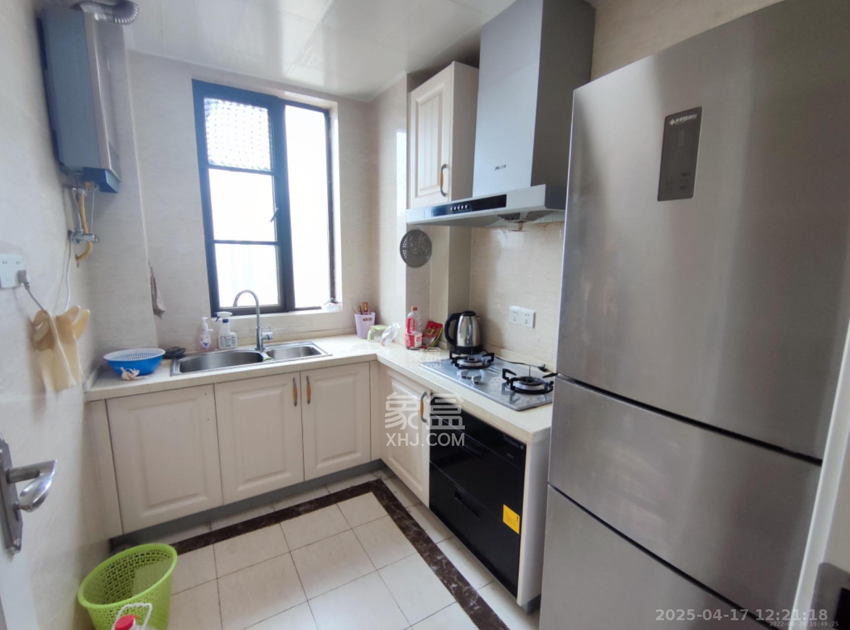 五江天街南区  3室2厅2卫    2500.0元/月室内图