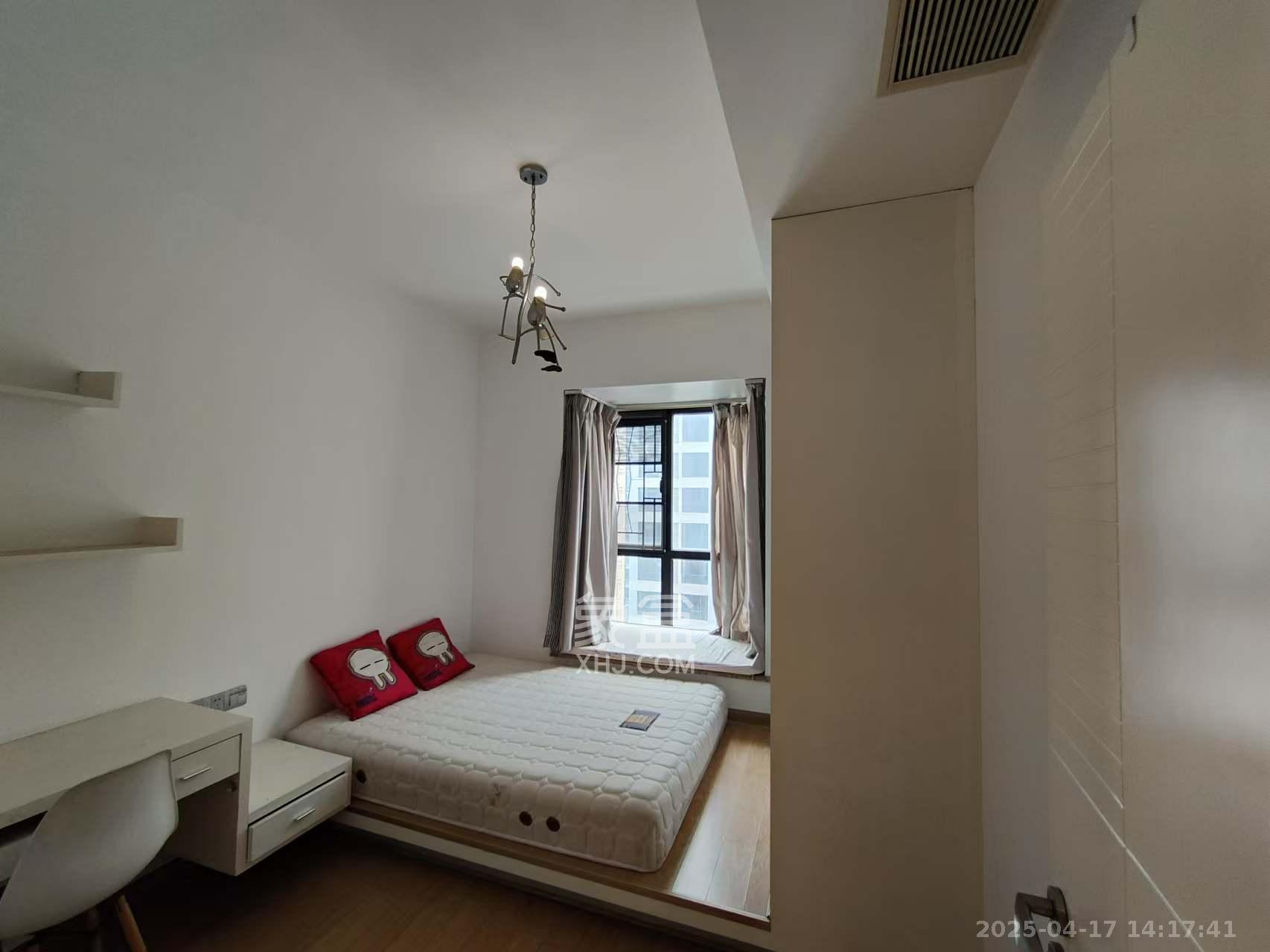 鑫远湘府华城 3室2厅2卫 3800.0元/月 鑫远湘府华城 3室2厅2卫 3800.0元/月室内图