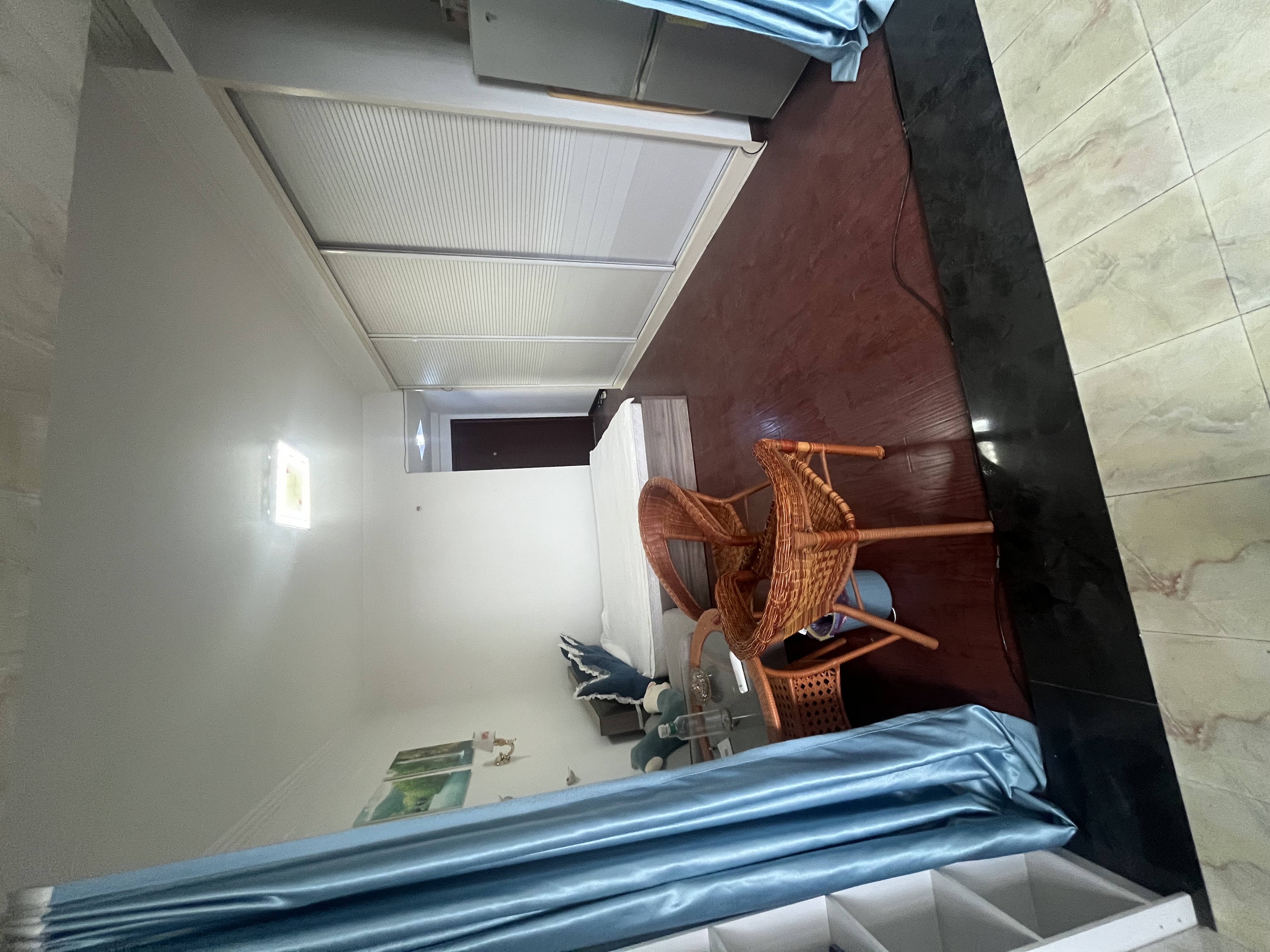 龙泰熙城 1室0厅0卫 16.8万 龙泰熙城 1室0厅0卫 16.8万客厅