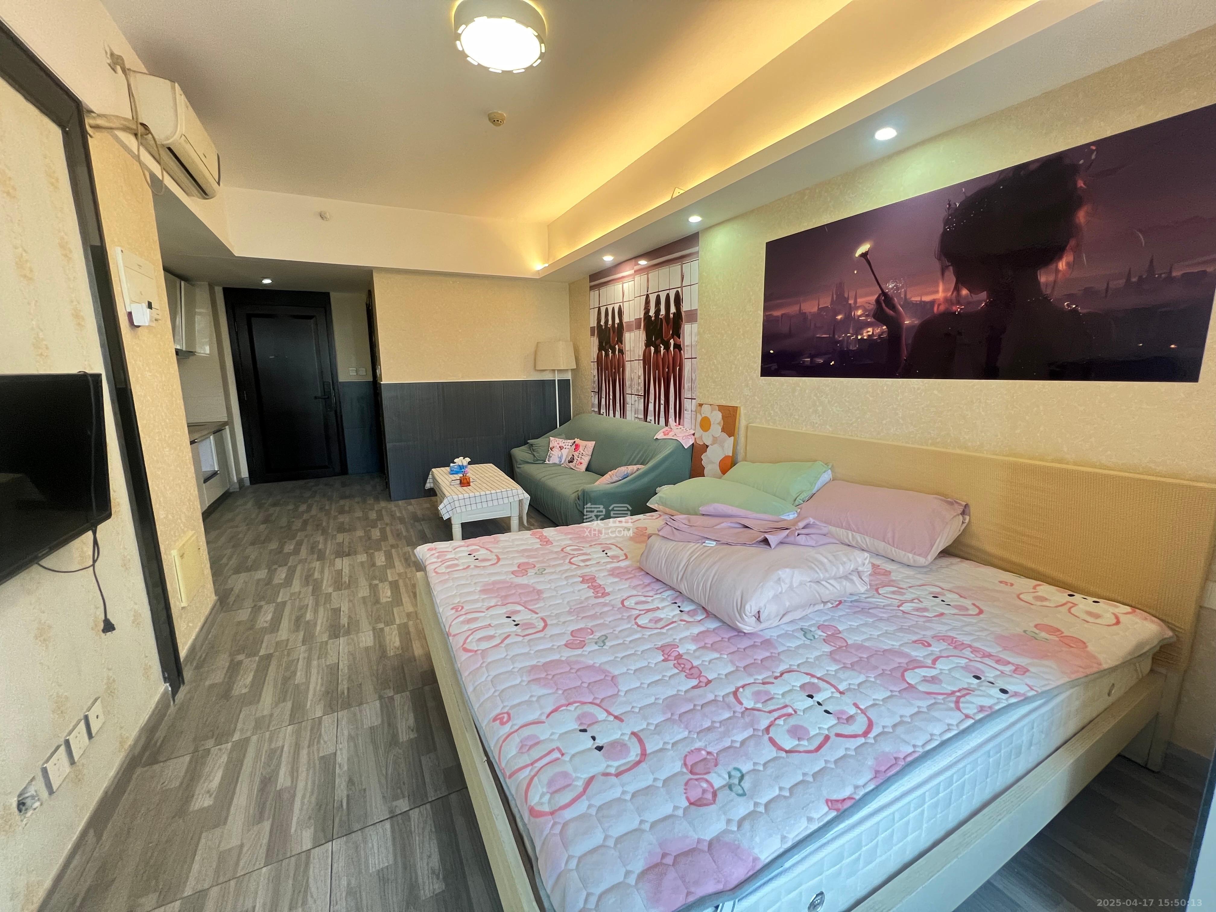 德思勤城市广场(宝格丽公寓) 1室1厅1卫 1800.0元/月 德思勤城市广场(宝格丽公寓) 1室1厅1卫 1800.0元/月室内图