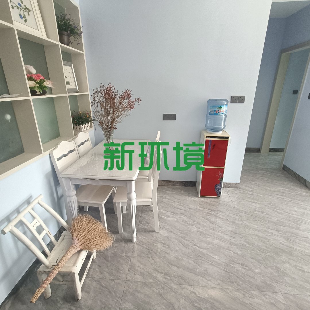 中天鹭鸶湾龙庭二期  3室2厅2卫   2000.00元/月