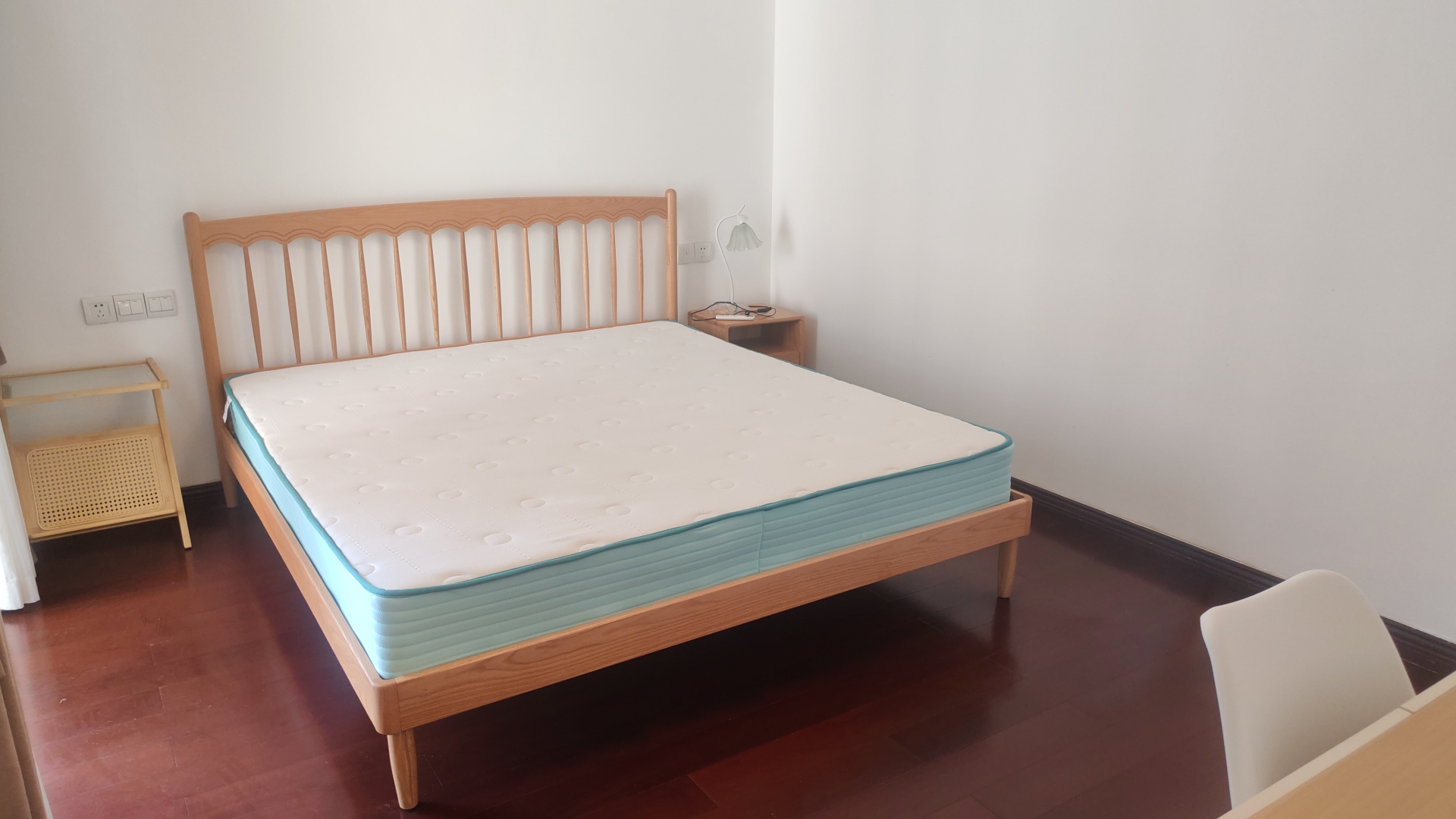宝华海景  1室1厅1卫   3200.00元/月室内图