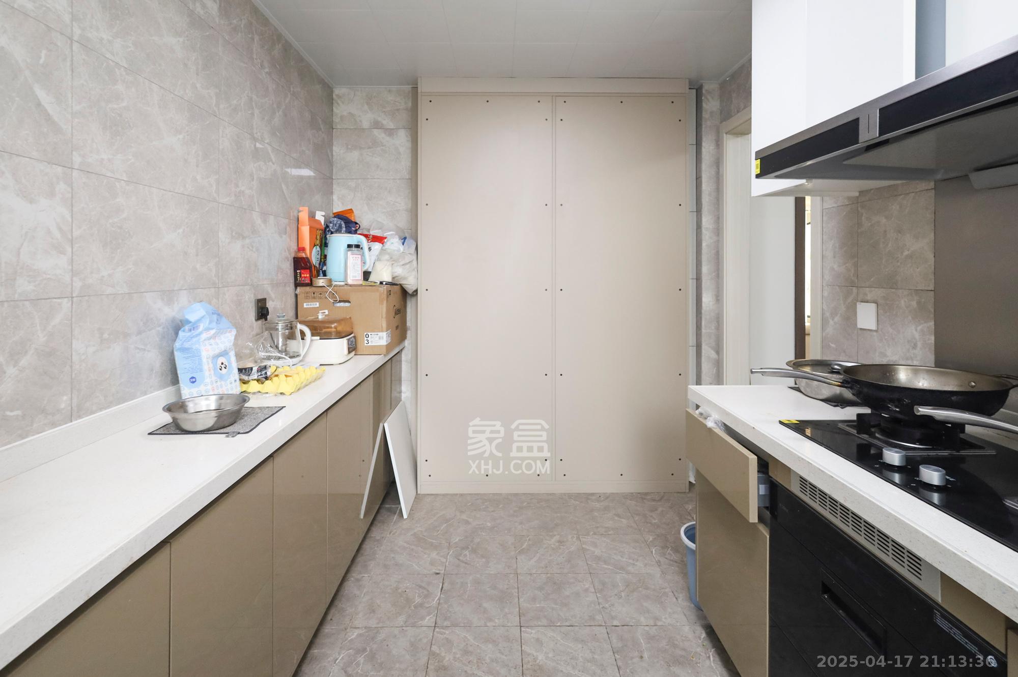 长沙万境潇湘 5室2厅2卫 298.6万 长沙万境潇湘 5室2厅2卫 298.6万厨房