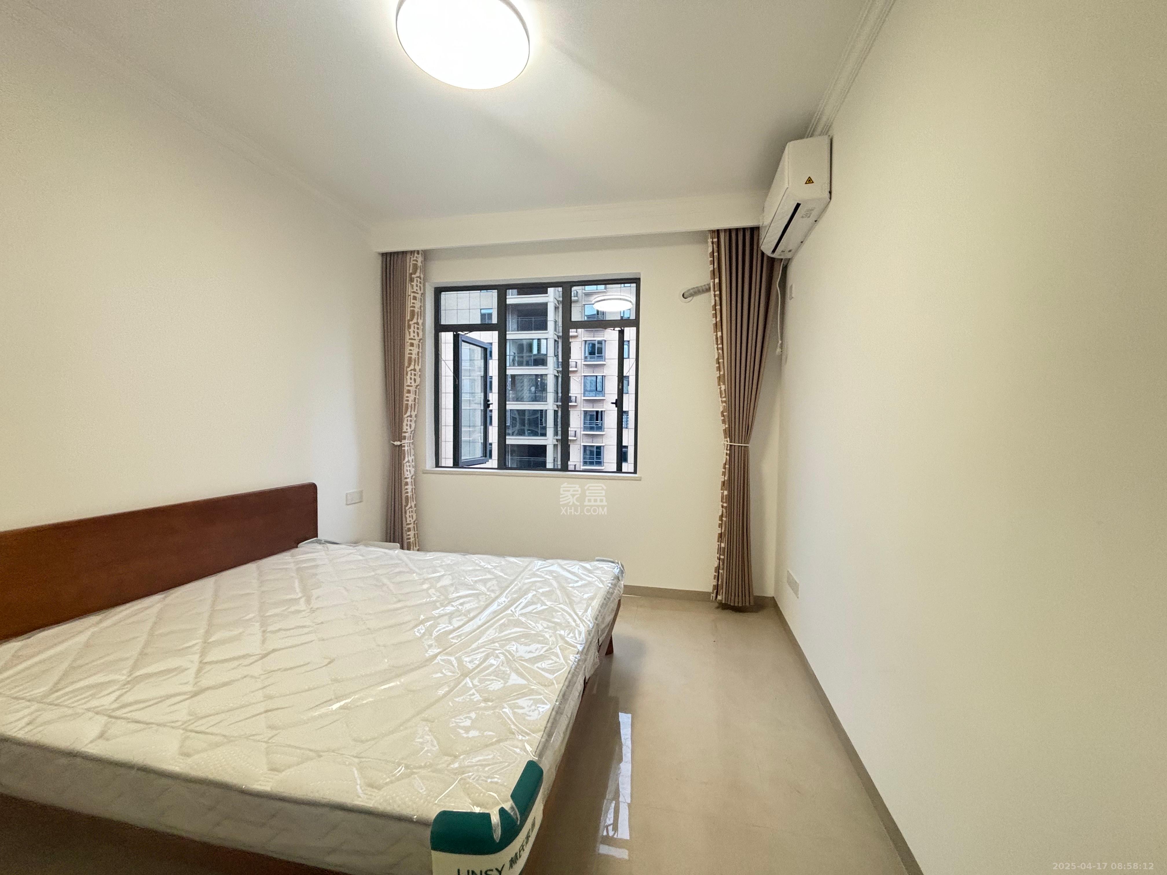 先锋新宇  2室1厅1卫    2100.0元/月室内图