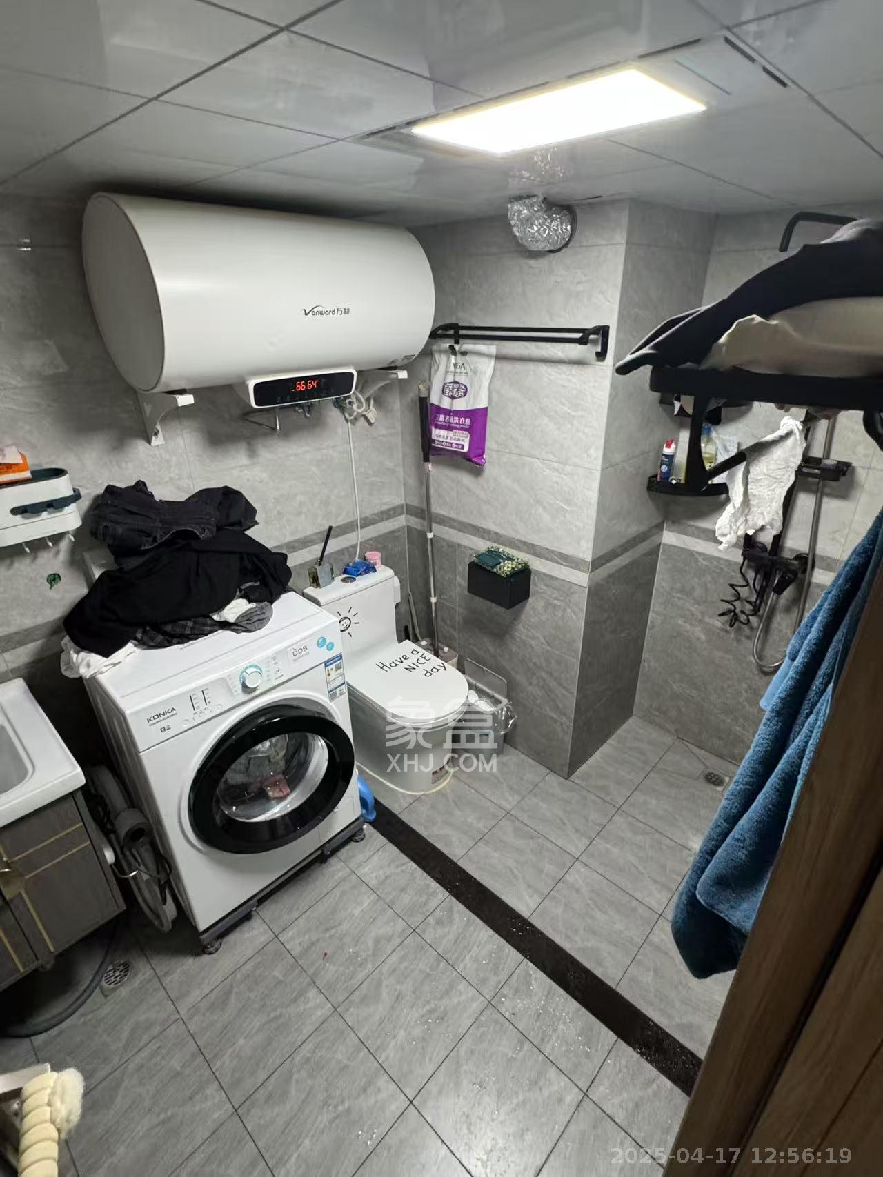 华润置地广场二期 2室2厅1卫 1750.0元/月 华润置地广场二期 2室2厅1卫 1750.0元/月室内图