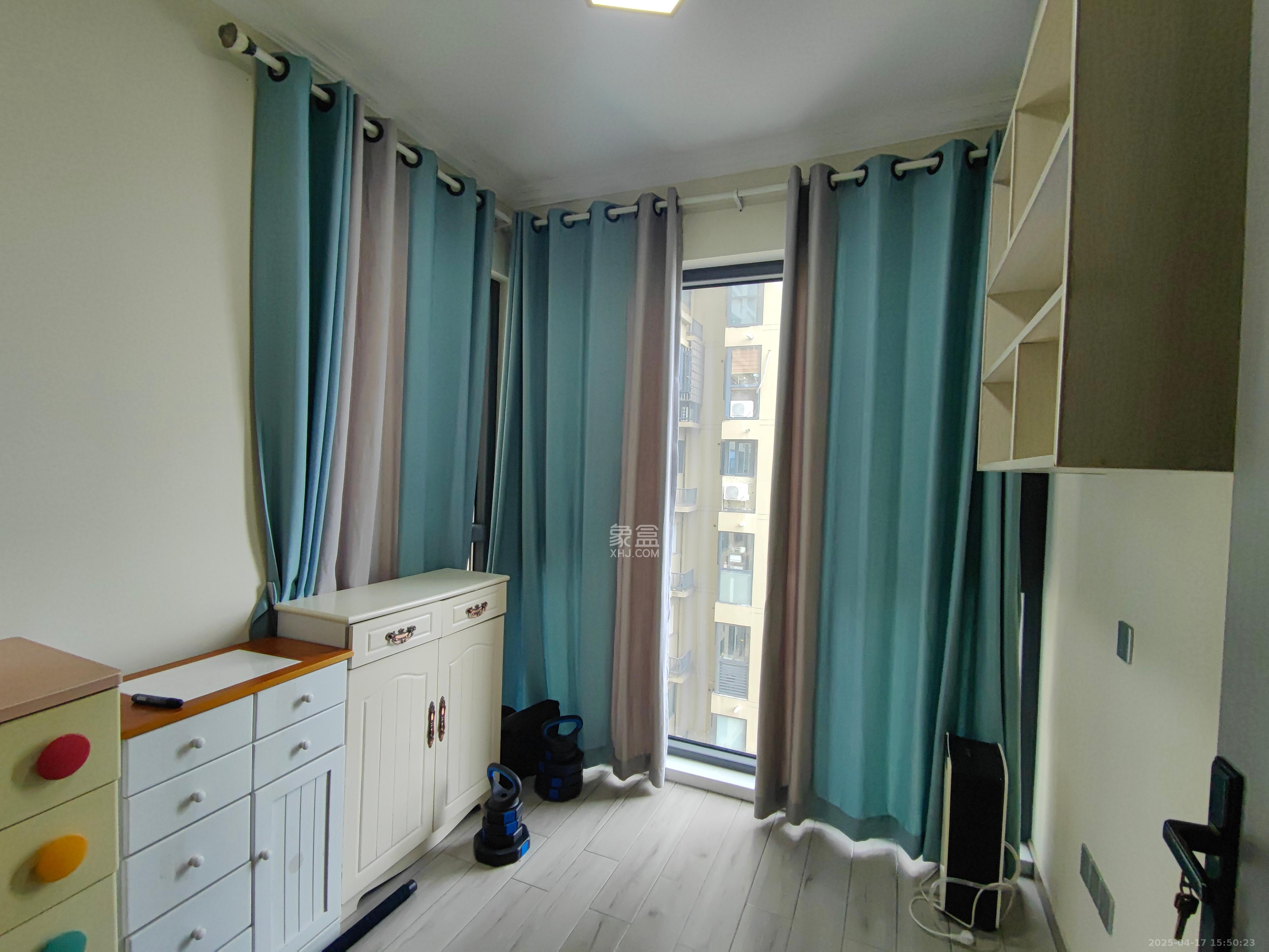 中建梅溪湖中心  3室2厅1卫   3300.00元/月室内图