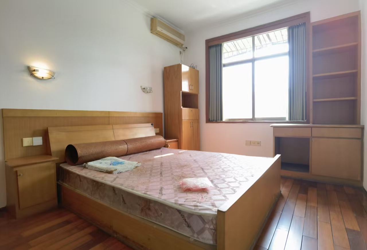 梓山苑小区 2室2厅1卫 900.0元/月 梓山苑小区 2室2厅1卫 900.0元/月室内图