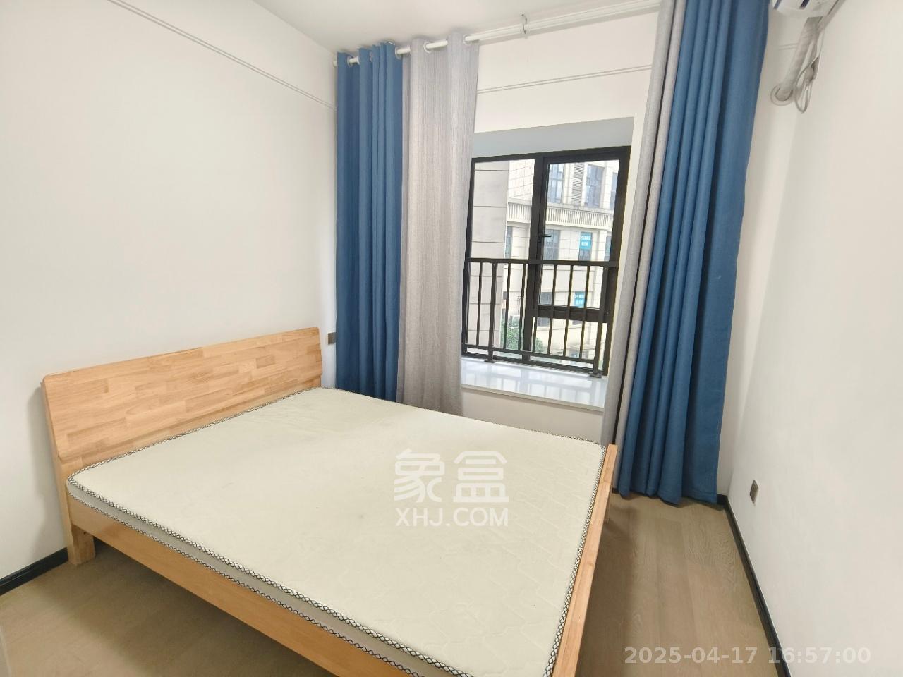 润和滨江府  4室2厅2卫   2500.00元/月室内图