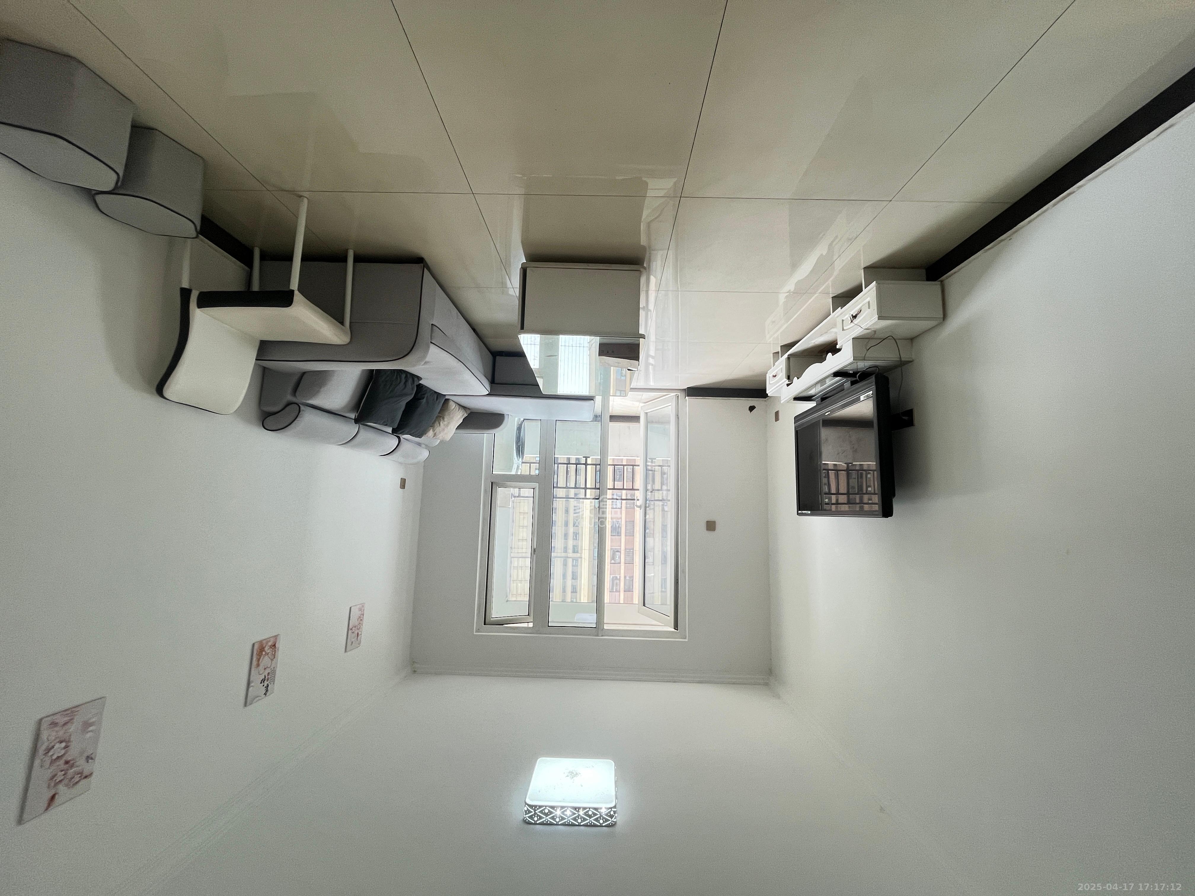 金地三千府(金地湖山樾、金地自在城) 1室0厅0卫 1600.0元/月 金地三千府(金地湖山樾、金地自在城) 1室0厅0卫 1600.0元/月室内图