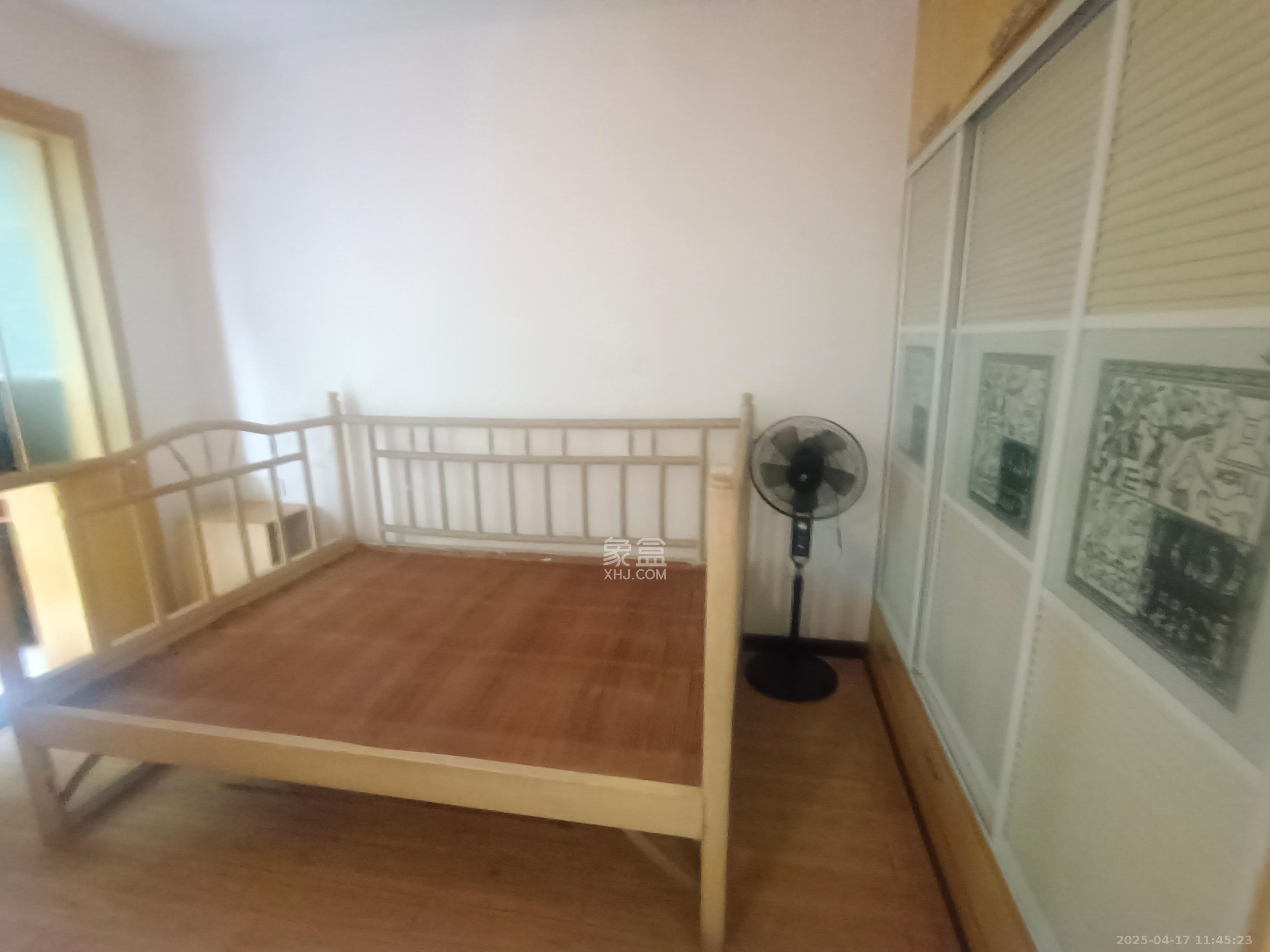 湘仪家园  1室0厅0卫   1900.00元/月室内图